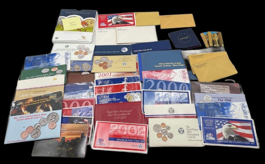 Assorted Mint Sets 1960s to 2000s: Assorted Mint Sets 1960s to 2000s.