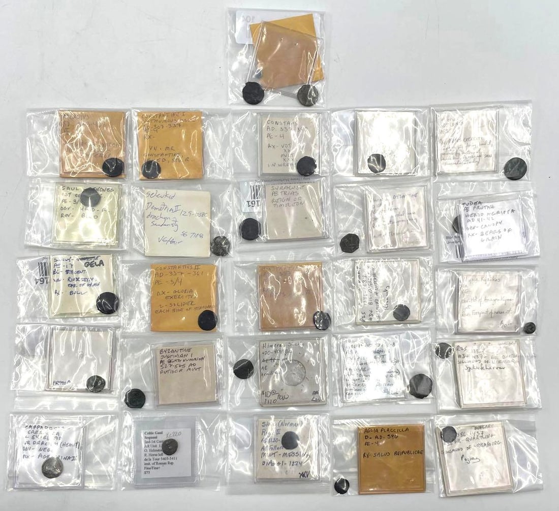 Collection of Ancient Coins: Collection of Ancient Coins, 27 various coins included. Contains mostly Roman issues. Mysia, Kyzikos, Hd of Amagon Kyme, Horse Hungary, 1386-1437, Quartling, Sigismund of Luxembourg Sicily, Roger 2, A