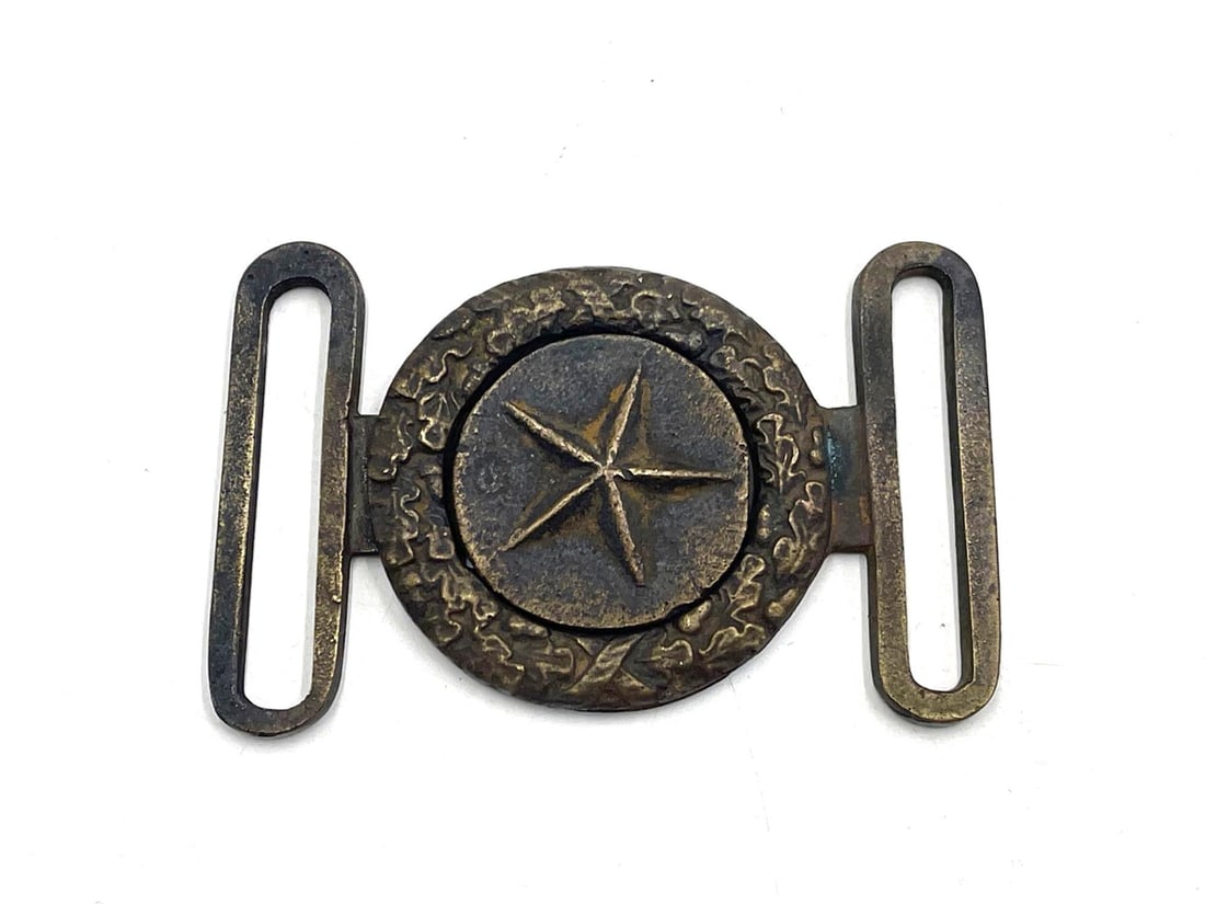 CSA Texas Buckle: CSA Texas Buckle. CSA Two-piece Texas Buckle from a very old collection in Waynesboro, VA. The age is unknown and it has not been authenticated. It measures 3 1/4 x 2 inches.
