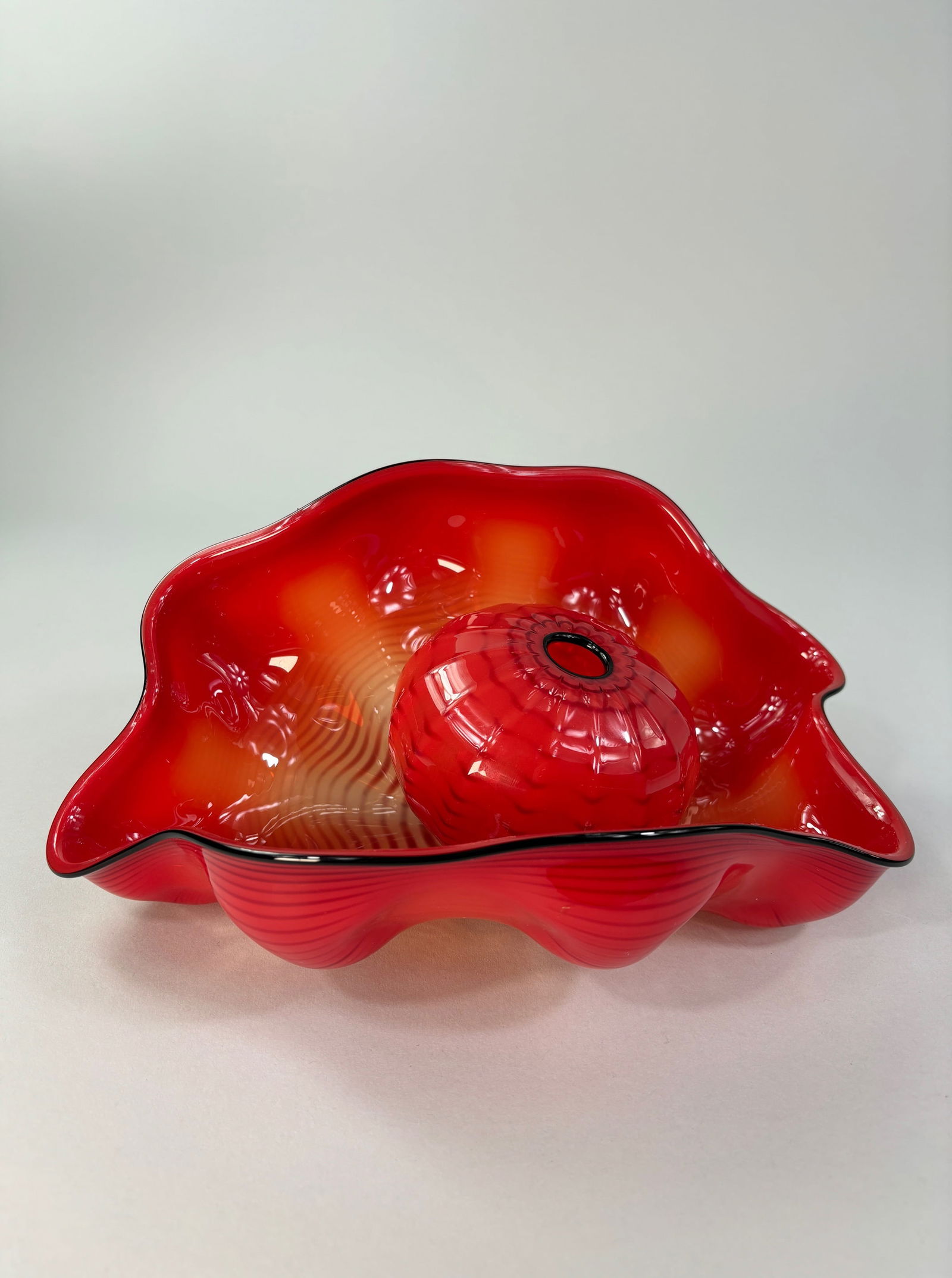 Dale Chihuly Chinese Red Seaform Pair (1 of 7)