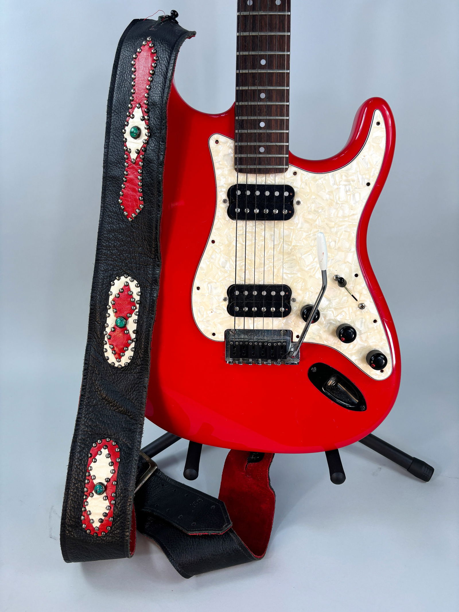 1984-1987 Cherry Red Fender Stratocaster Electric Guitar (1 of 9)