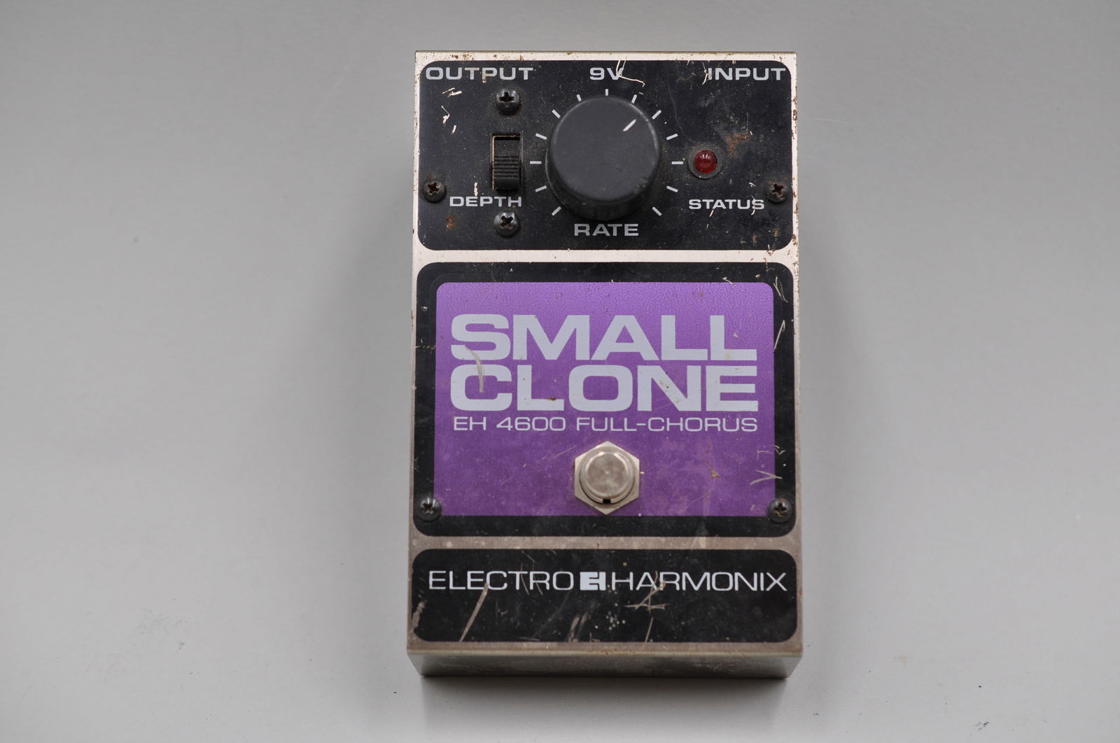 Electro Harmonix Small Clone EH 4600 Guitar Effect (1 of 6)