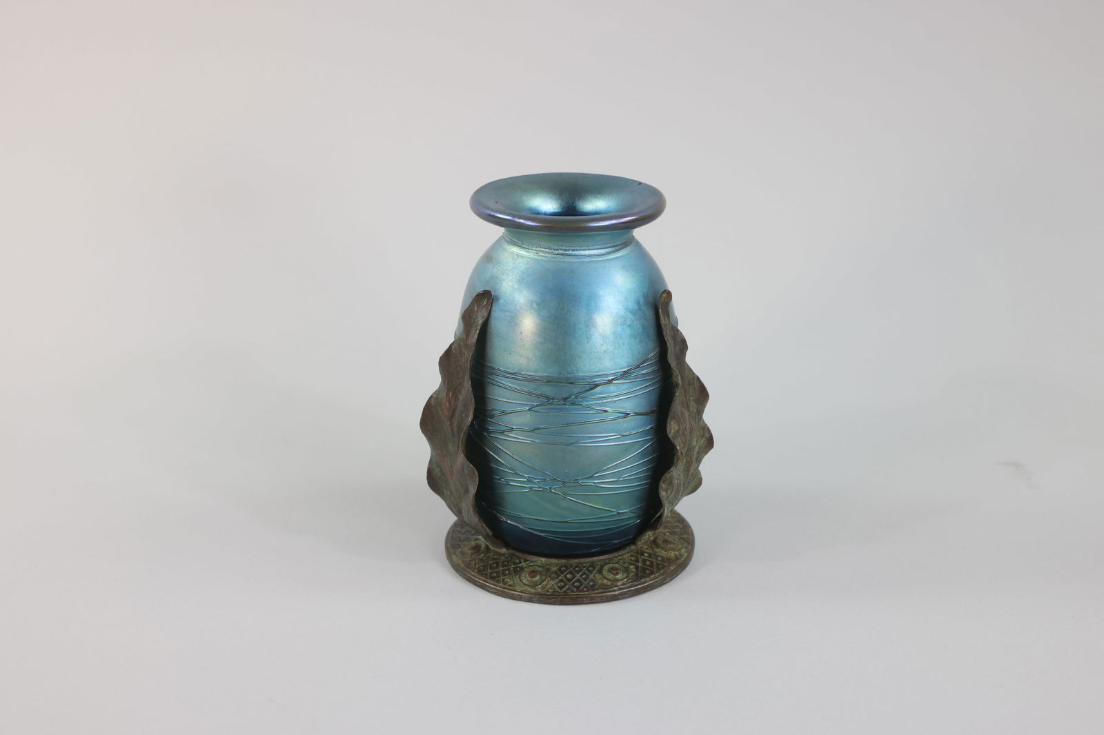 Tiffany Studios Favrile Glass with Bronze Leaf Base (1 of 7)