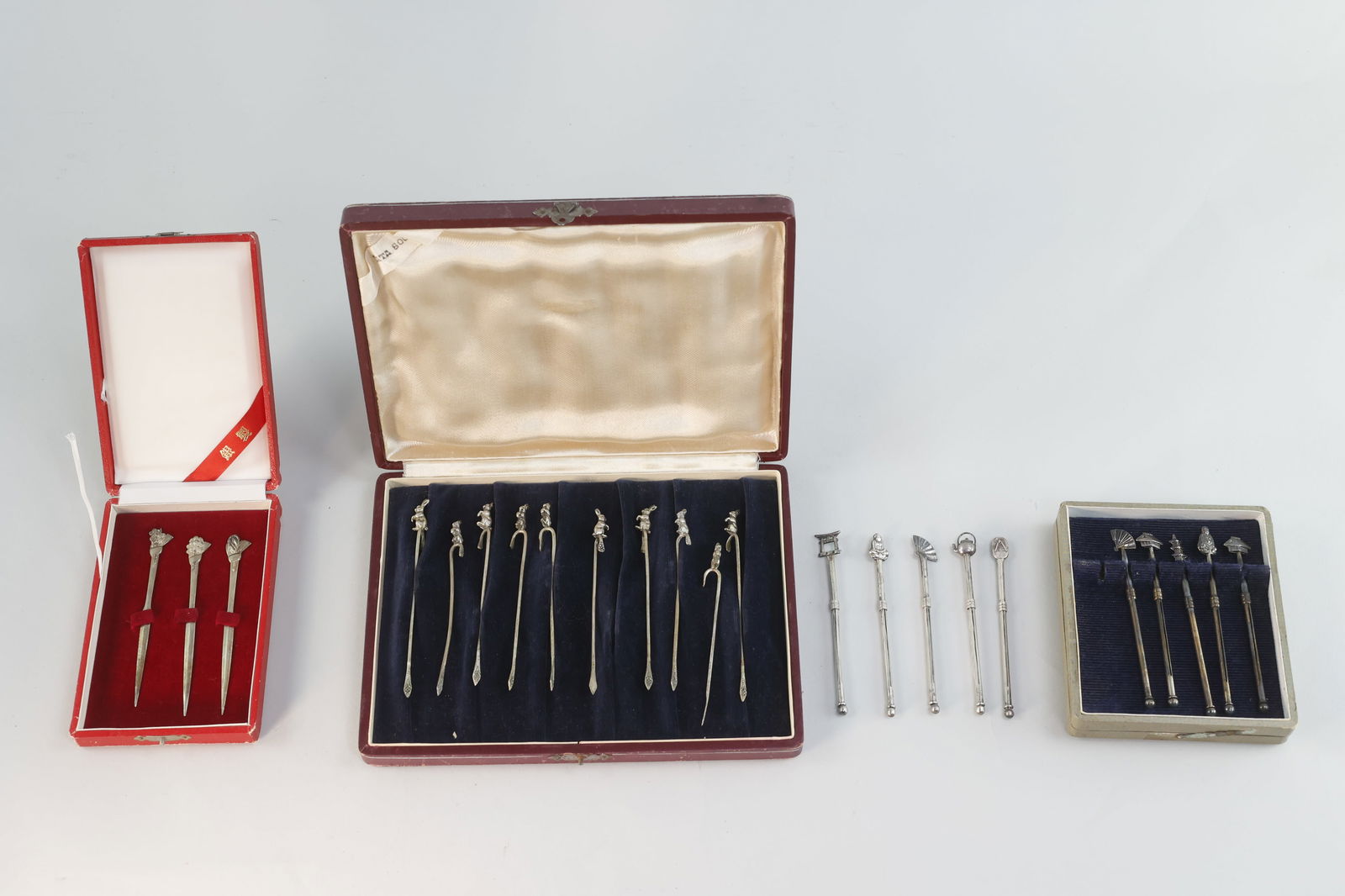 Sterling Silver Hors D'oeuvre and Cocktail Picks (1 of 17)