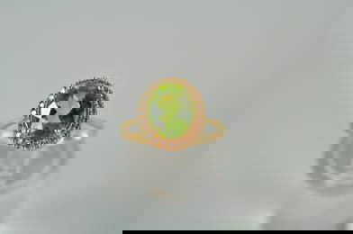 18K Gold Peridot and Diamond Ring