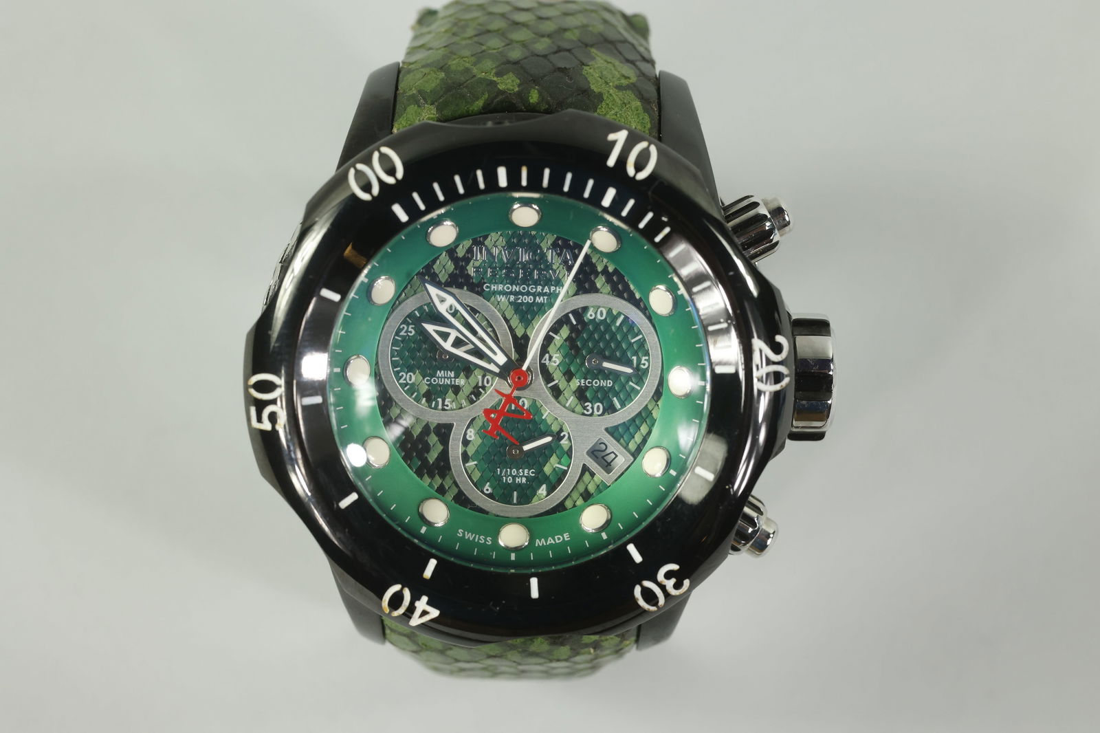 Invicta Reserve (20410) (no comps): Sub Aqua Chronometer Case Size: 53mm Case Material: stainless steel Material: stainless steel Bezel Color: black Bezel Measures: 50.256 mm Crown Type: screw down Crystal Type: Flame Fusion Dial Mater