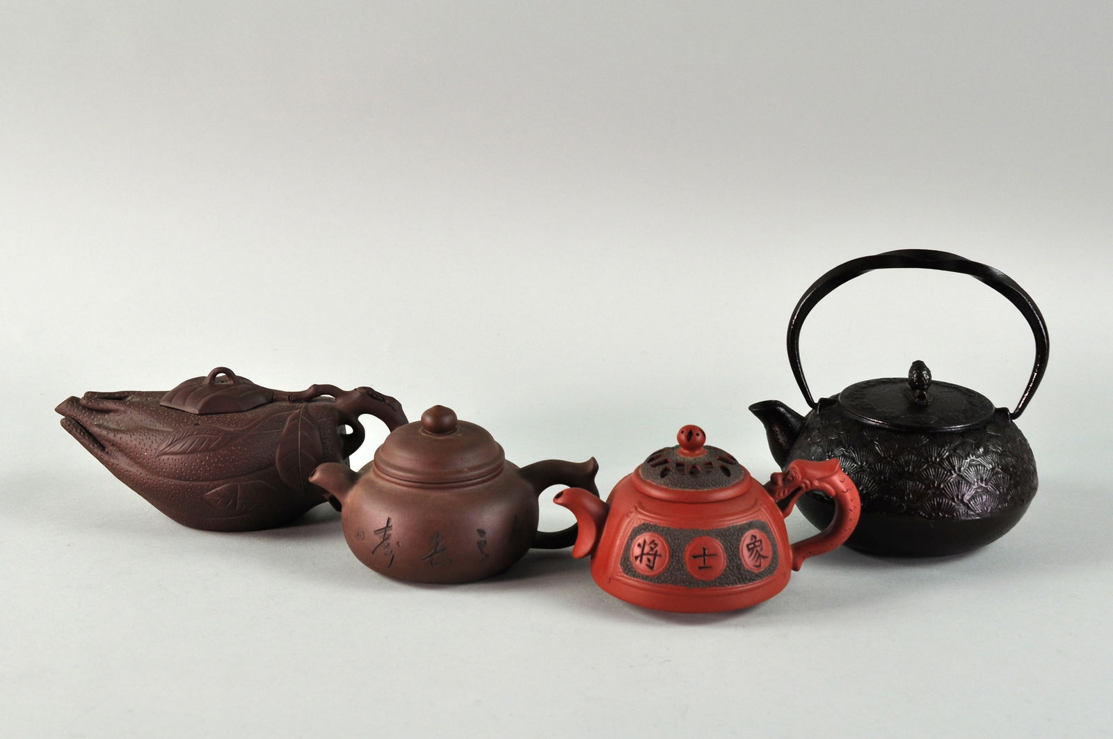 Chinese Yixing Zisha Teapots (1 of 20)