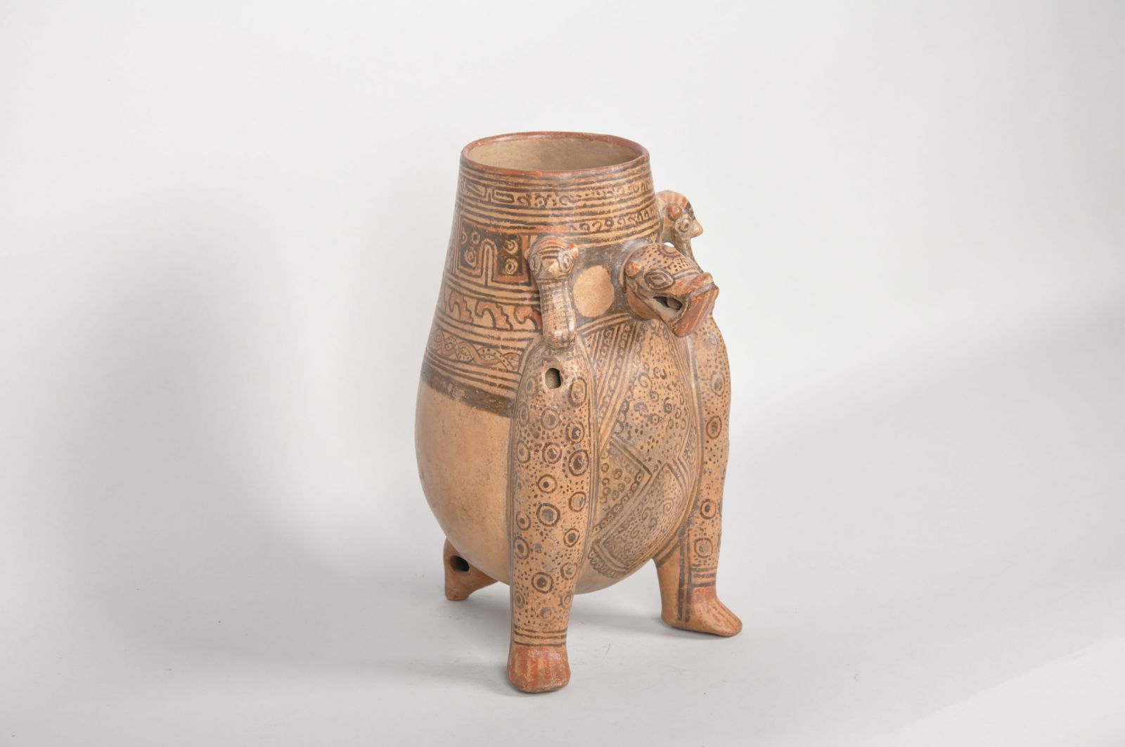 Costa Rican Jaguar Zoomorphic Vessel (1 of 9)