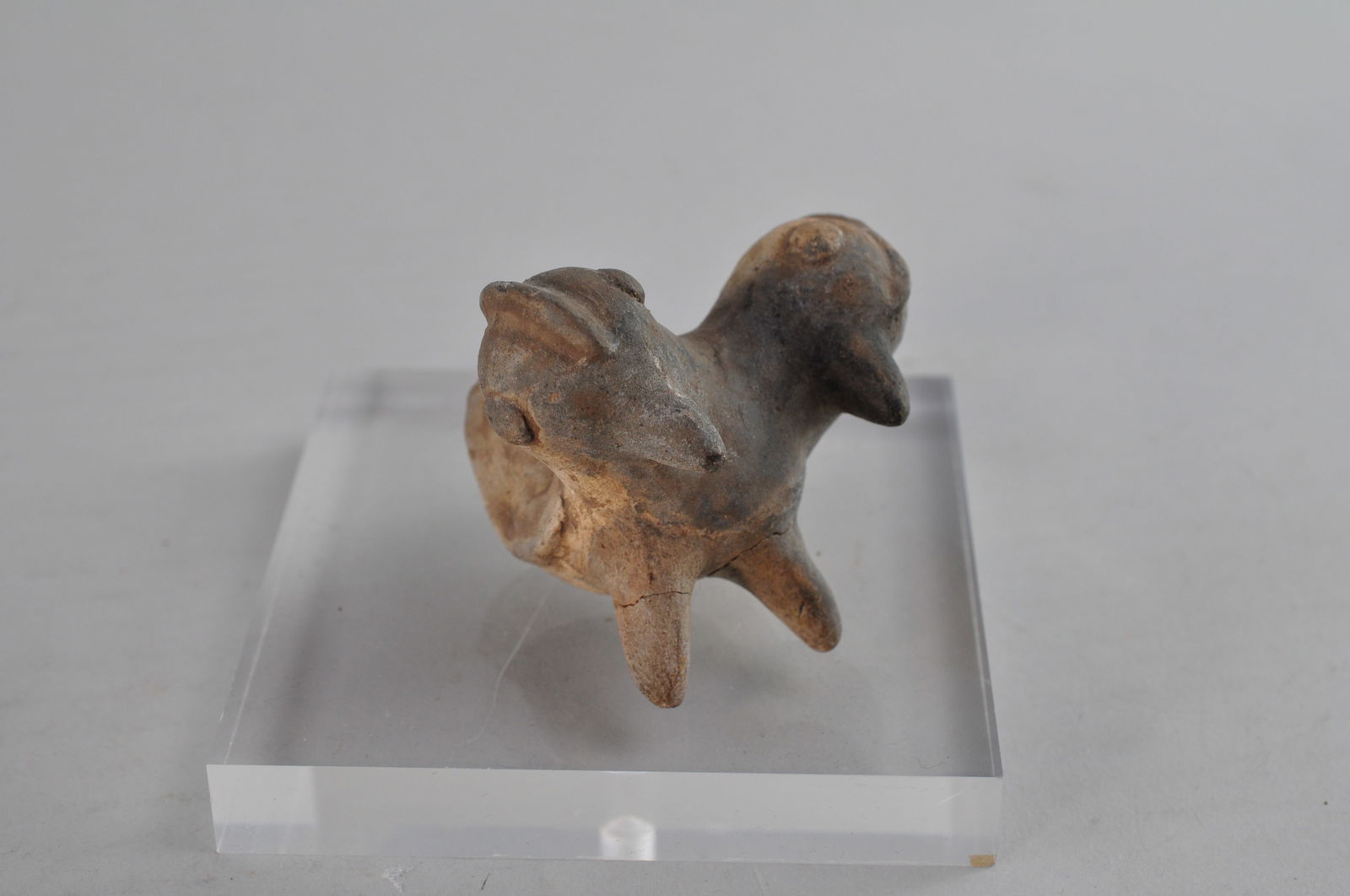 Pre-Columbian Zoomorphic Pottery Double Whistle - Two Headed Bird (1 of 17)