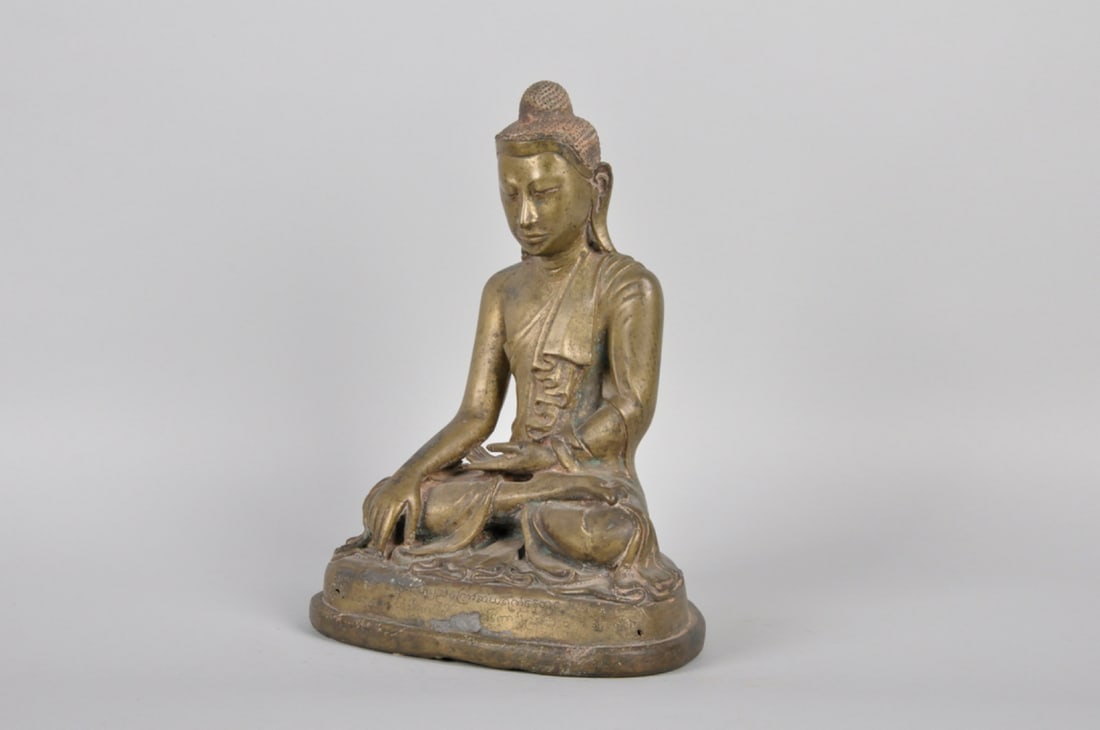 Sino Tibetan Bronze Buddha (1 of 8)