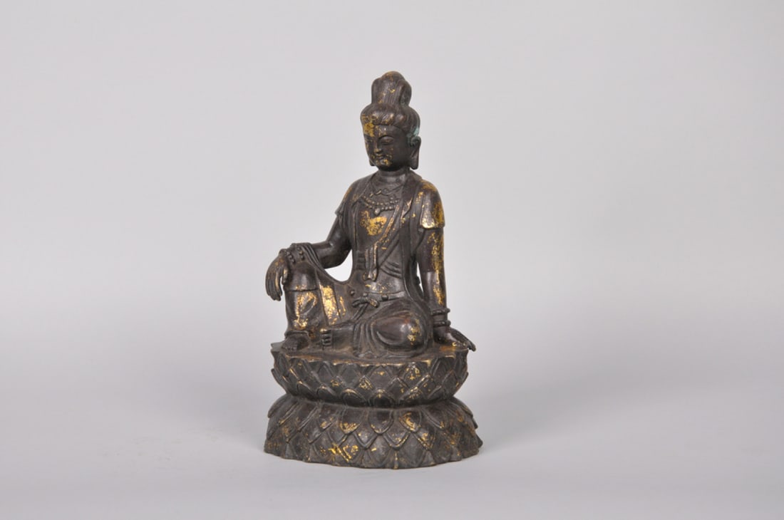 Guanyin Buddha Bronze with Gold Gilding Sculpture (1 of 7)