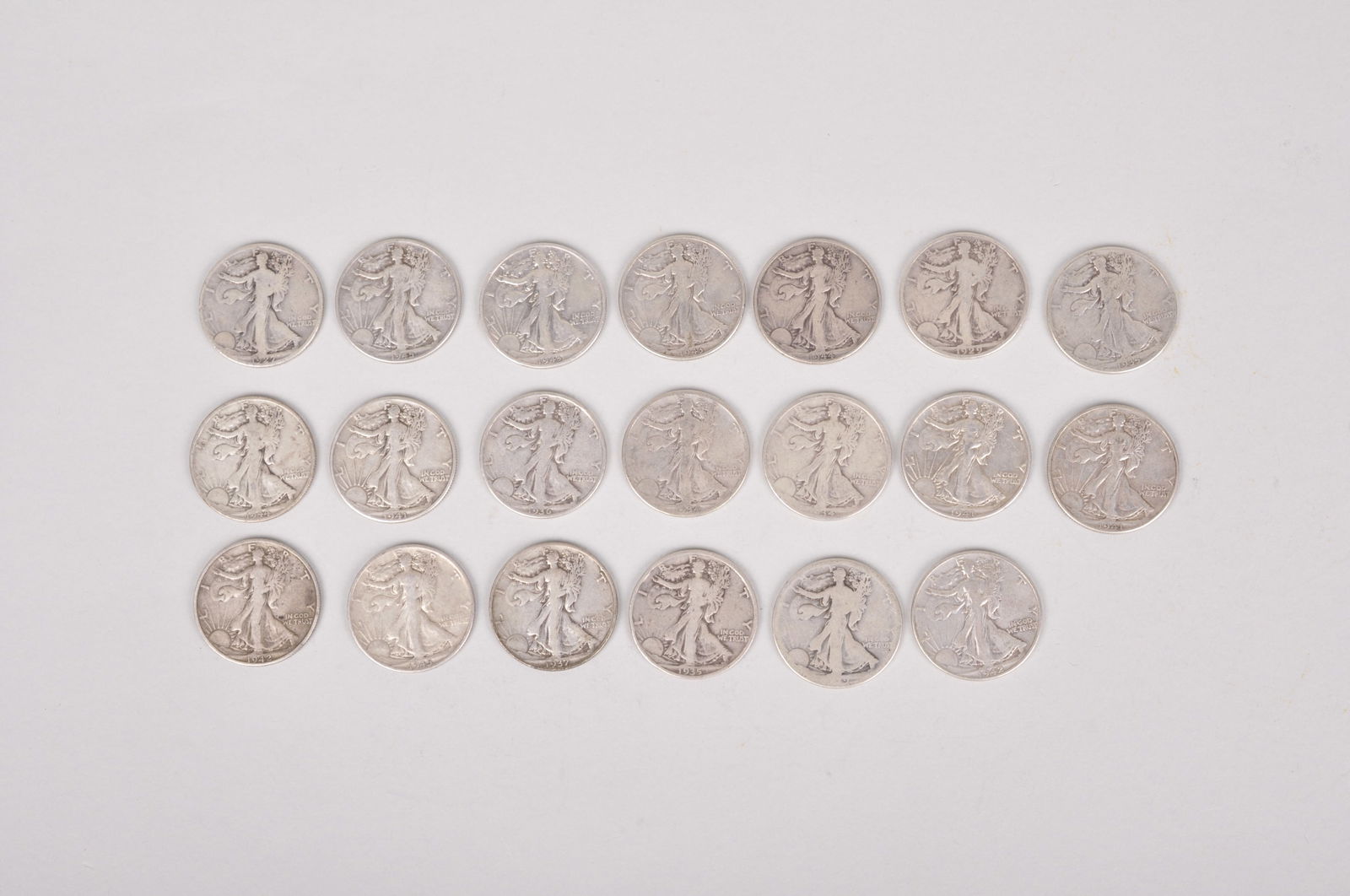 Assorted Silver Walking Liberty Half Dollars (1 of 11)
