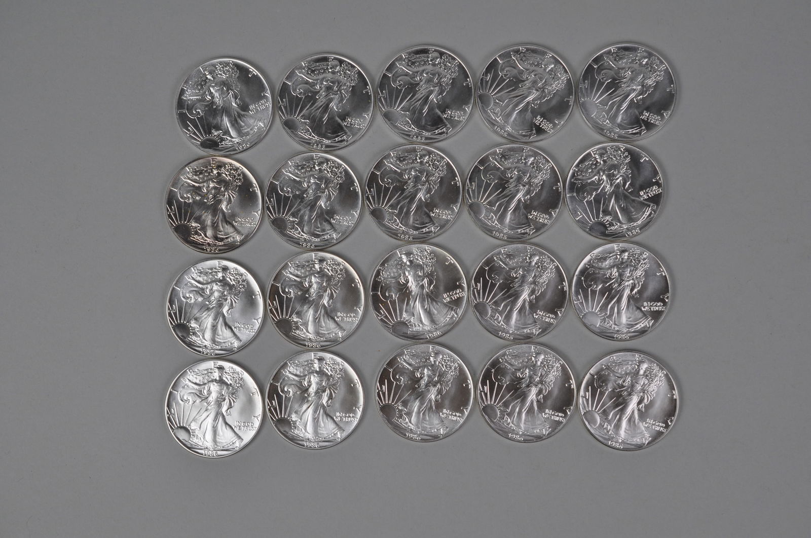 Green Mint Tube of 1986 American Silver Eagles (1 of 11)