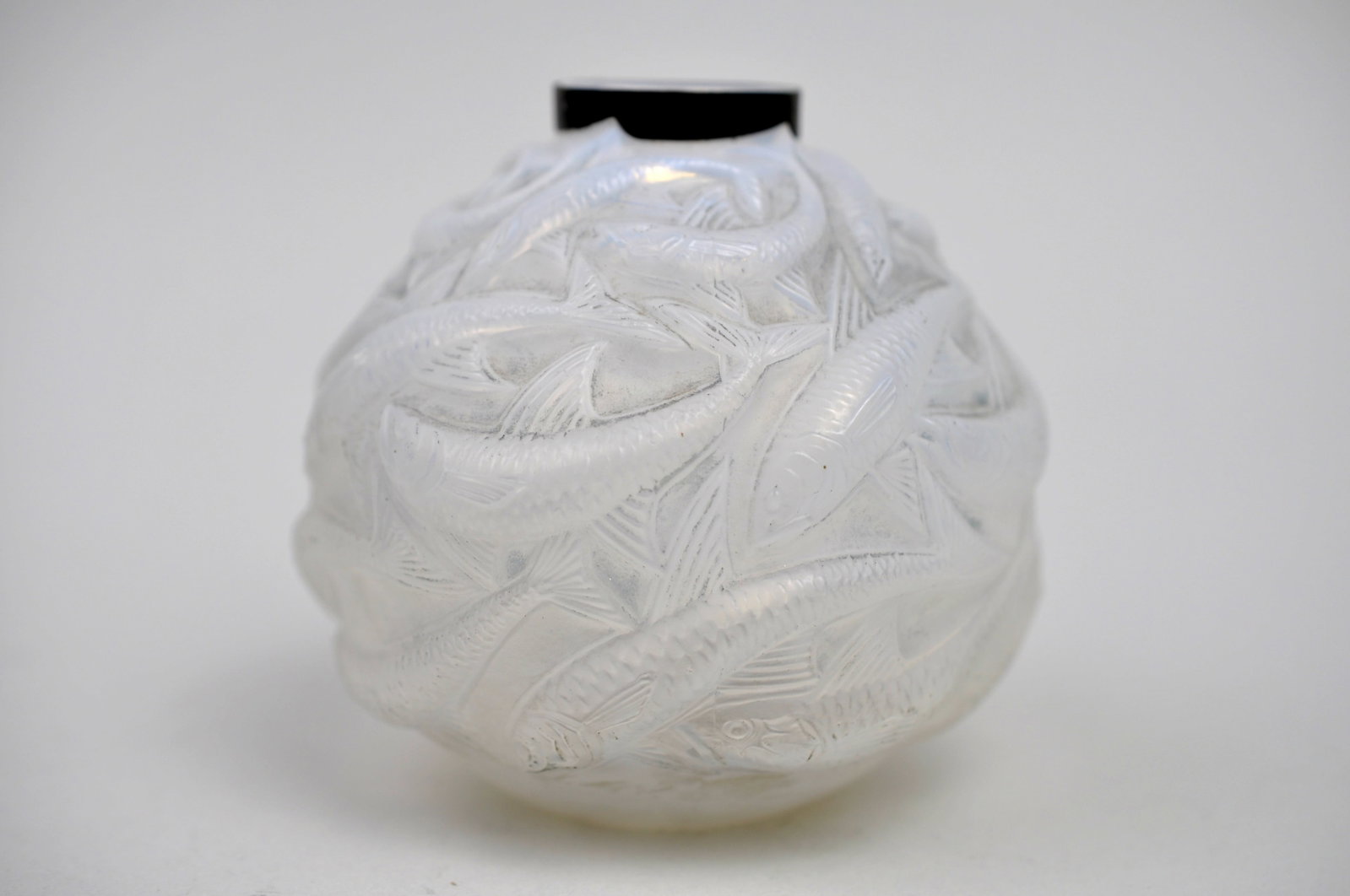 R. Lalique Signed Oleron Vase: Manufacturer: R. Lalique Dimensions: Approx 1/2x3 1/2x3 3/4" Condition: No Visible Flaws Additional Information: The signed R. Lalique Oleron Vase is an exceptio