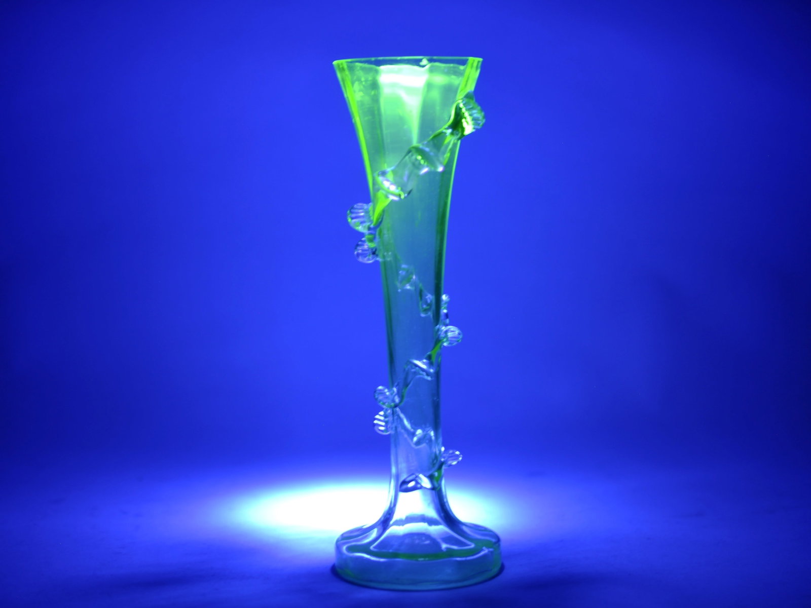 Uranium Art Glass Vine Wrapped Vase (1 of 15)