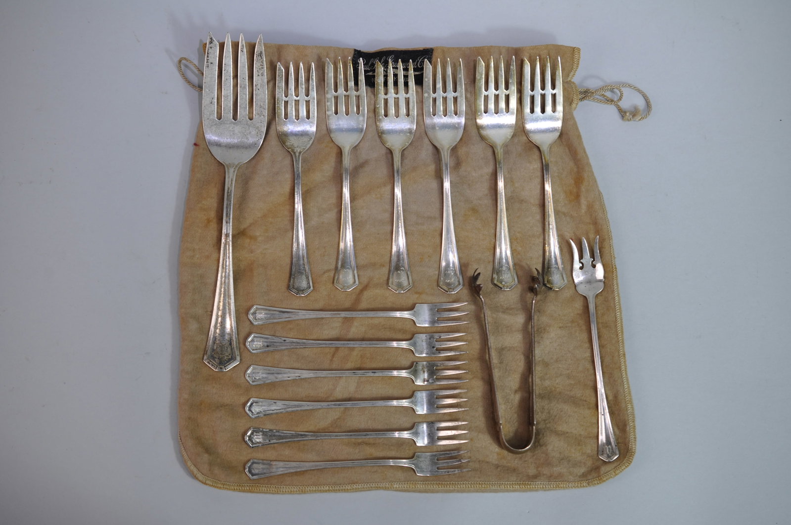 CW Sterling Forks and Tong Collection: Metal: Sterling Silver Manufacturer:?CW Dimensions:?Various Weight: