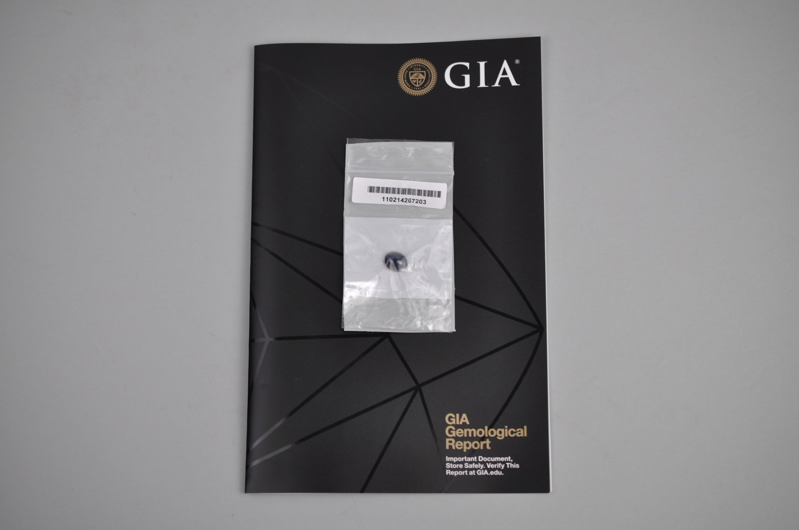 Natural Corundum Star Sapphire: GIA Gemstone Certification Stats Dimensions:?11.15 9.23 5.28 mm Weight:?6.05 carats Mohs Hardness:?9 Toughness:?Excellent Shape: Oval Color:?Blue Transparency:?Translucent Cutting Style:?Cabochon