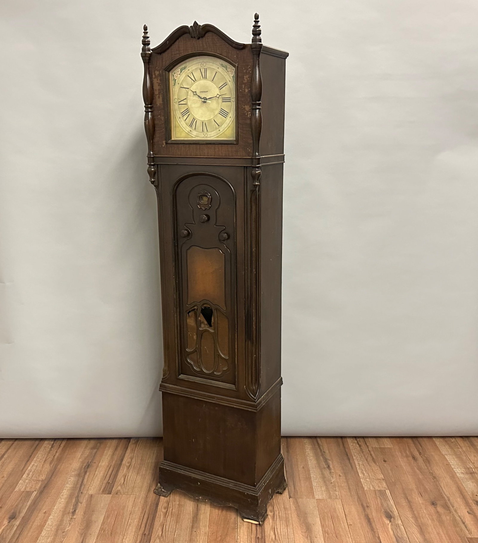 Corsley Tennaboard Grandfather Radio Clock: Manufacturer:?Corsley Dimensions: