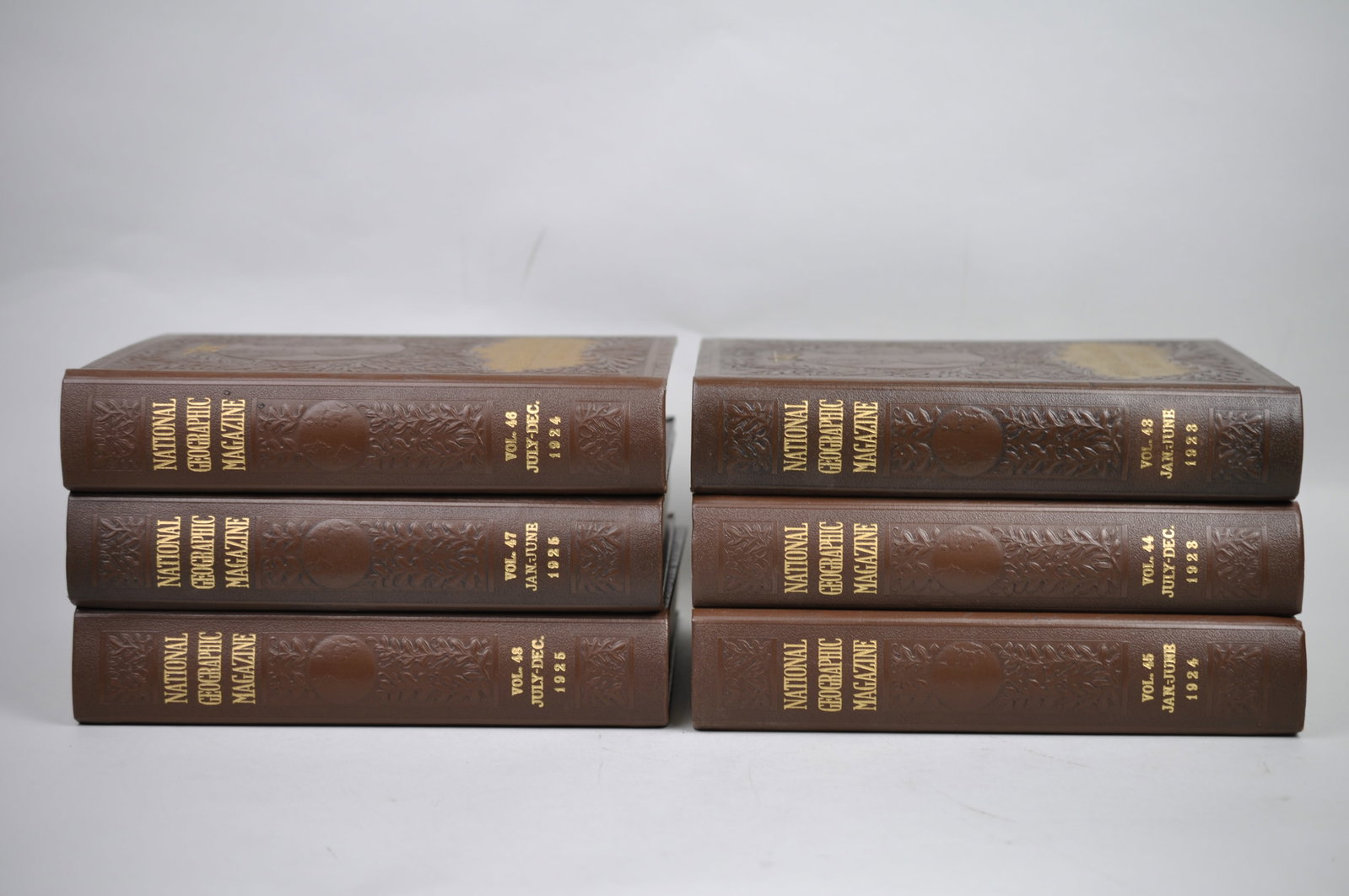 Vol. 43-47 National Geographic 1923-1925 Brown Leather Bound: Month Issued: January-December Year Issued:?1923-1925 Dimensions: 9 7/8x6 3/4x1- 1/2" each