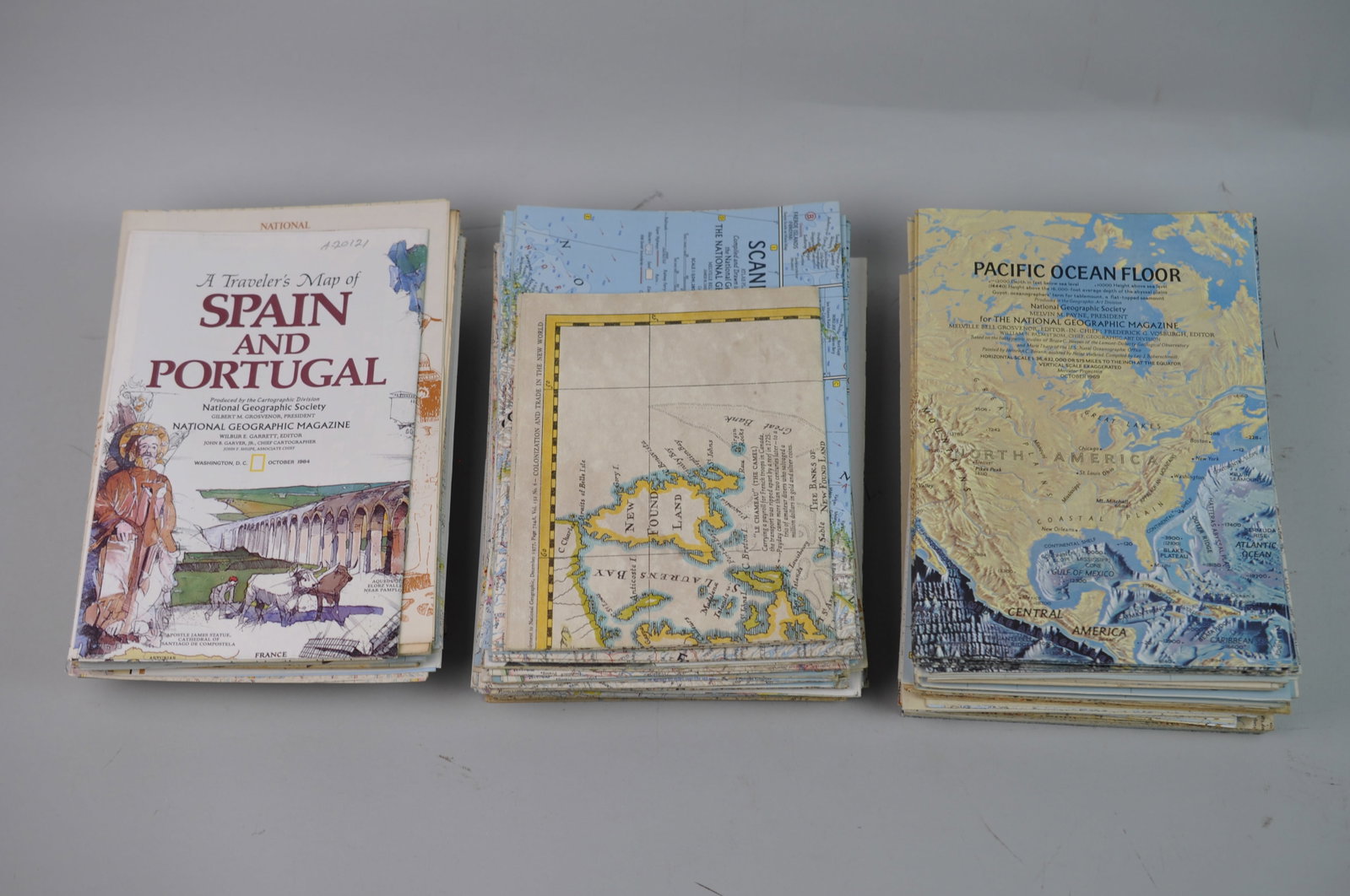 National Geographic Collection of 100 Maps: Year Issued:?Various Dimensions: Various Condition: Various Additional Inf
