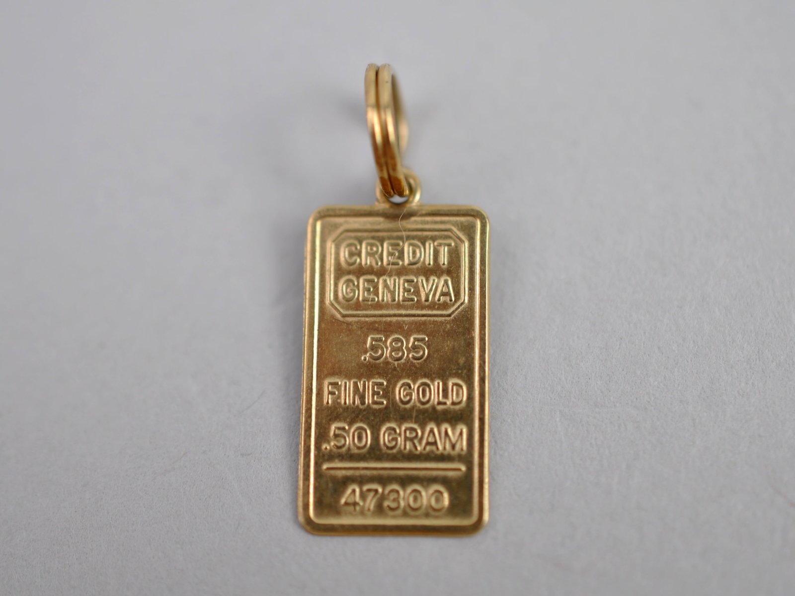 14K Yellow Gold "Bar" Charm: Metal: 14K Yellow Gold (585) Stone Types: N/A Dimensions: Approx. 0.75 in. L (Including Bail)