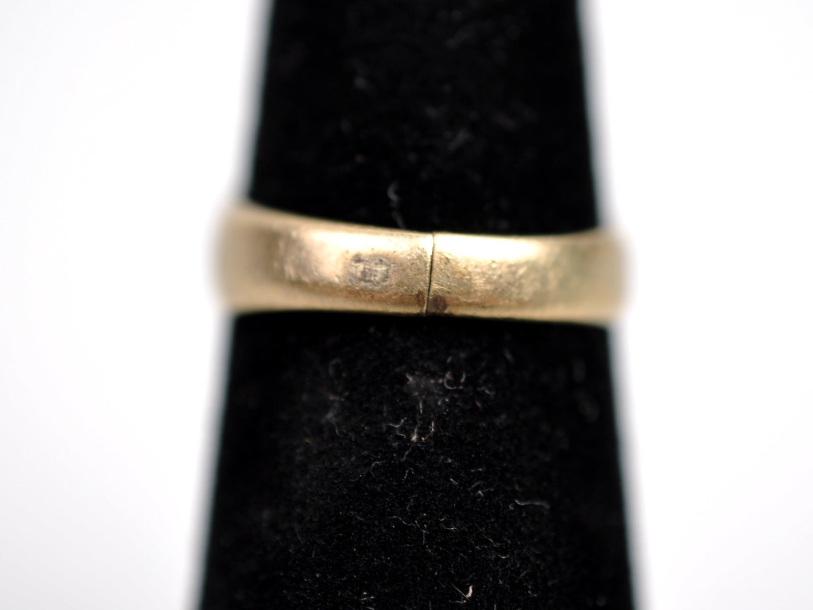 10K Gold Ring - 4
