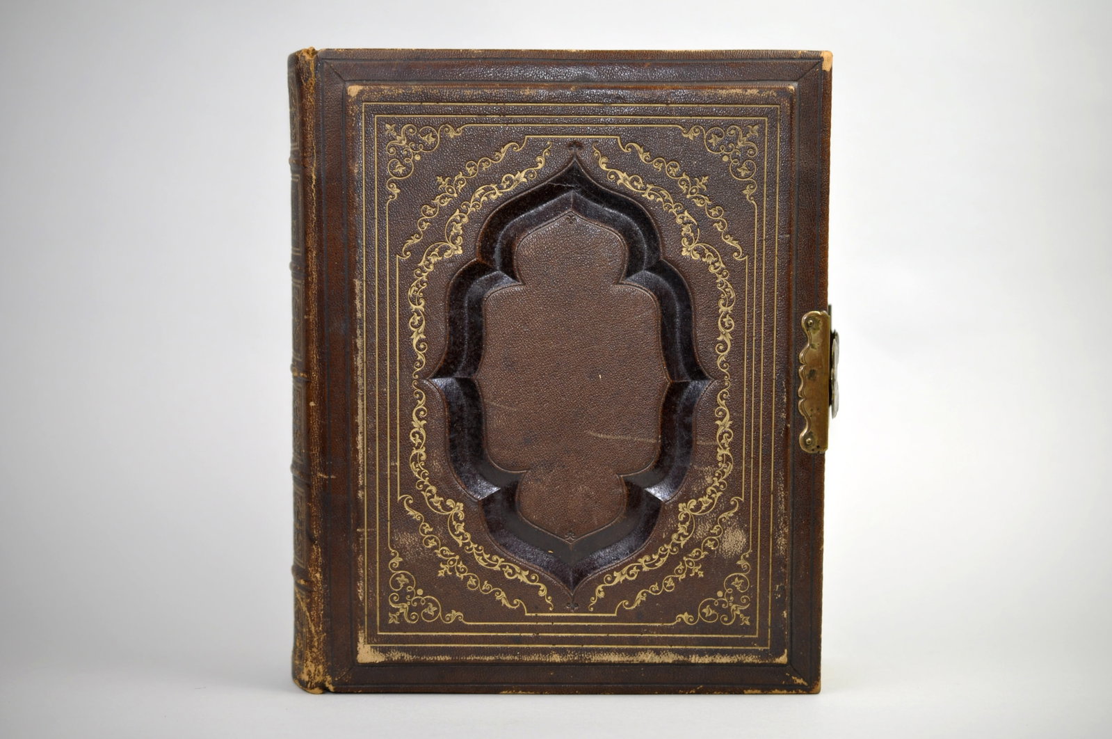 Mid-1800's Leather Family Bible: Manufacturer: Samuel D. Burlock & Co. Dimensions: Approx. 12x10 1/4x3 5/8 in. Condition: Fully Intact, Light Wear and Scuffing to Leather Additional Information: This antique family Bible, published