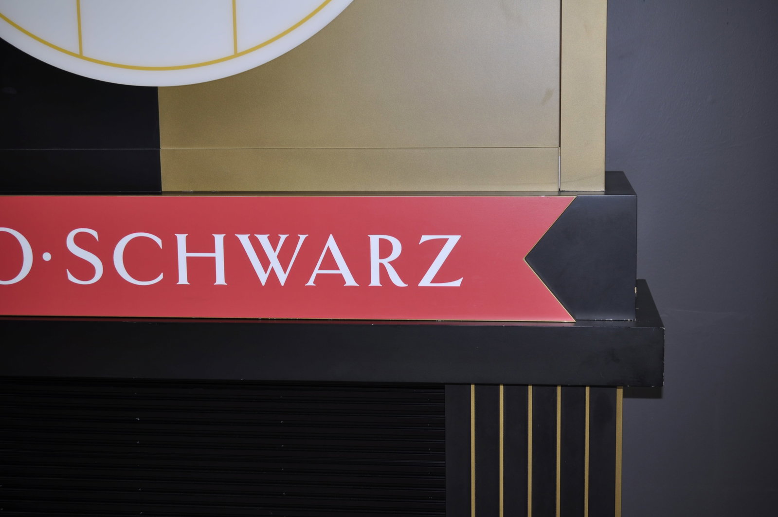FOA Schwarz Store Face Clock - 7