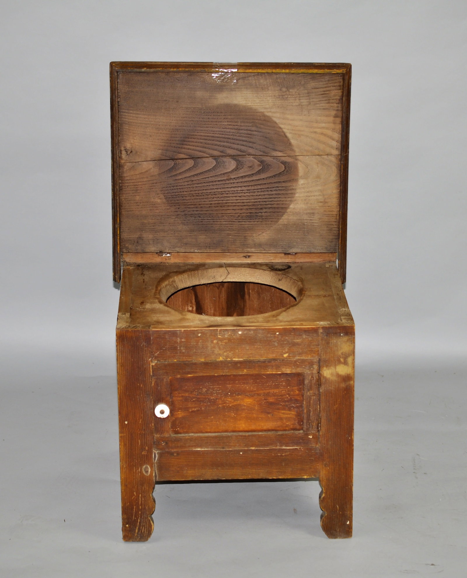 Primitive Wooden Bedside Commode - 6