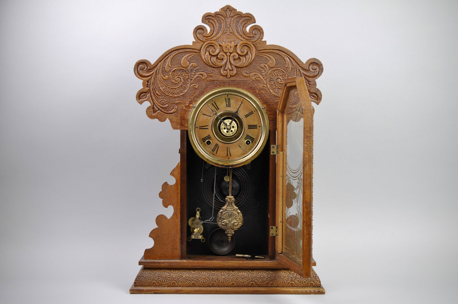 E. Ingraham Gingerbread Clock - 8