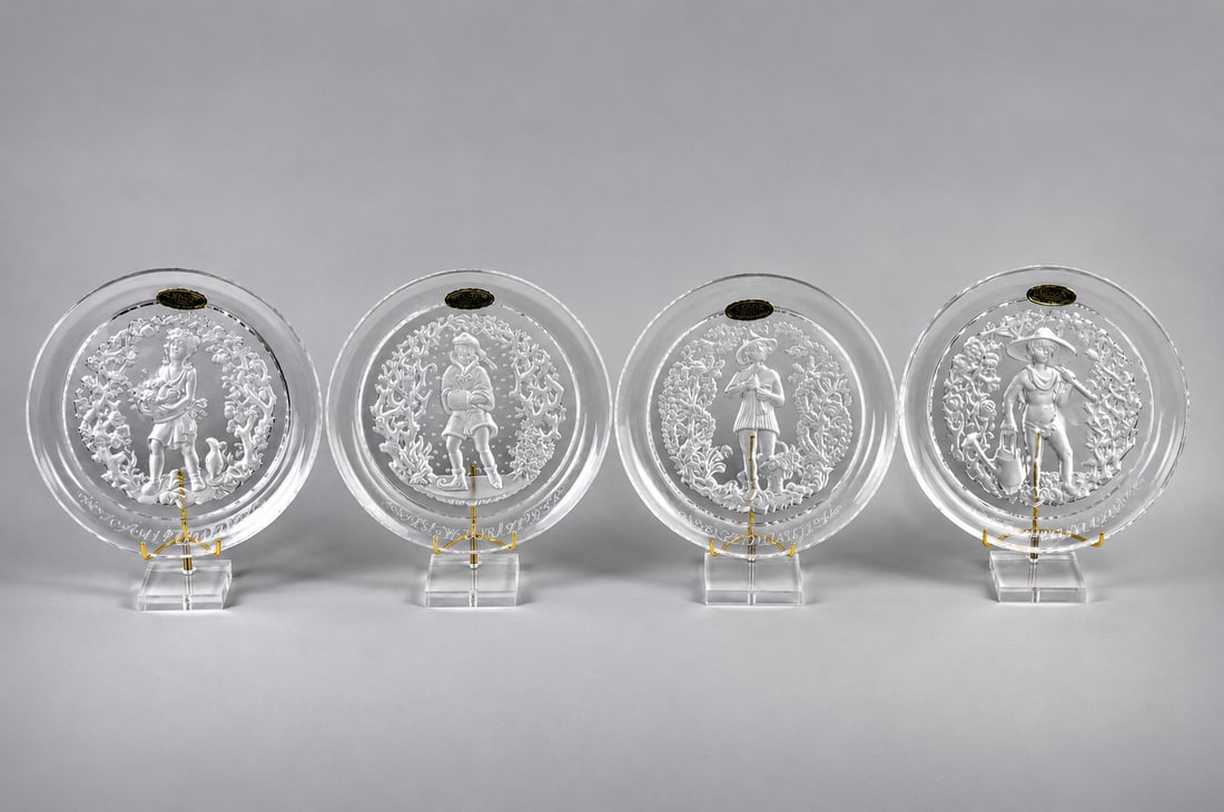 Cristalleries De Vianne Seasons Plates w/COAs: Manufacturer: Cristalleries De Vianne Dimensions: Approx. 8 1/4 in. Each Condition: Like New. All are in Their Own Boxes with Paperwork Additional Information: This complete set of four Cristalleries