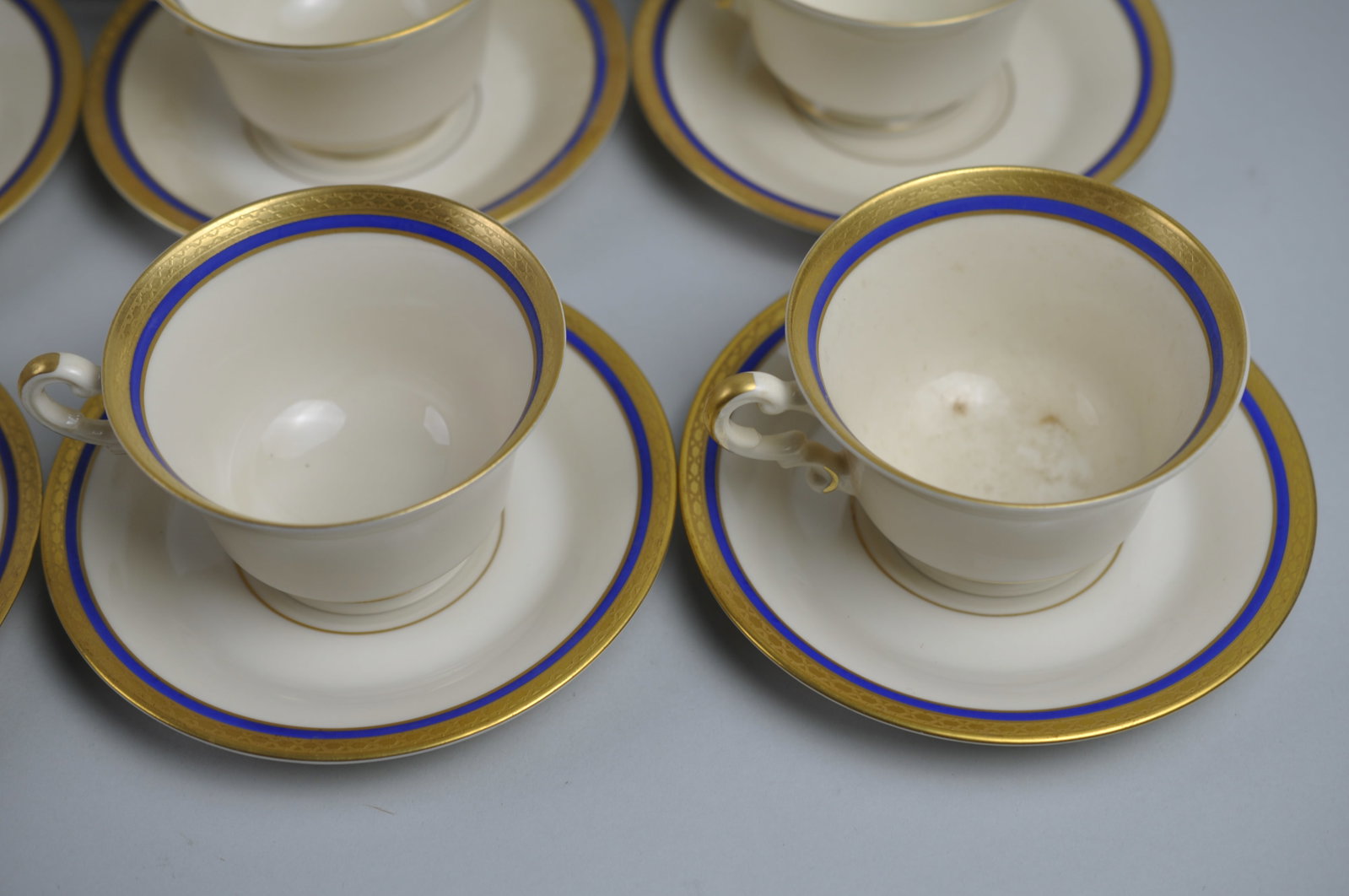 Wayne Syracuse China 19 Teacups & Saucers - 8