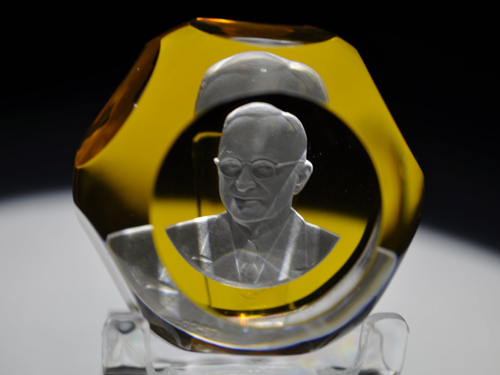 Baccarat 1973 Harry S. Truman Sulphide (1 of 8)