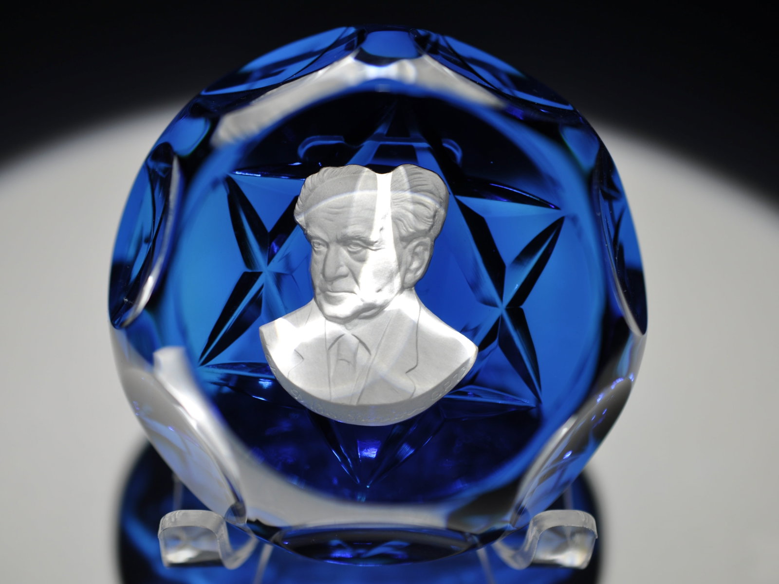 Cristal d'Albret Ben Gurion Sulphide: Attributed Brand: Cristal d'Albret Period: