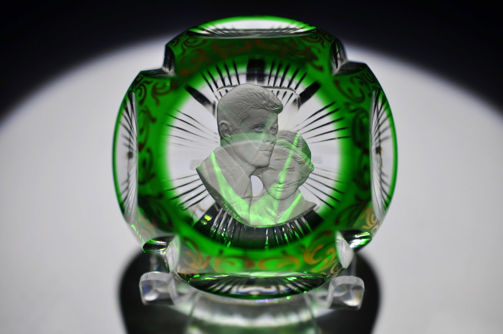 D'Albret John & Jacki Kennedy Sulphide: Attributed Brand: Cristal d'Albret Period: