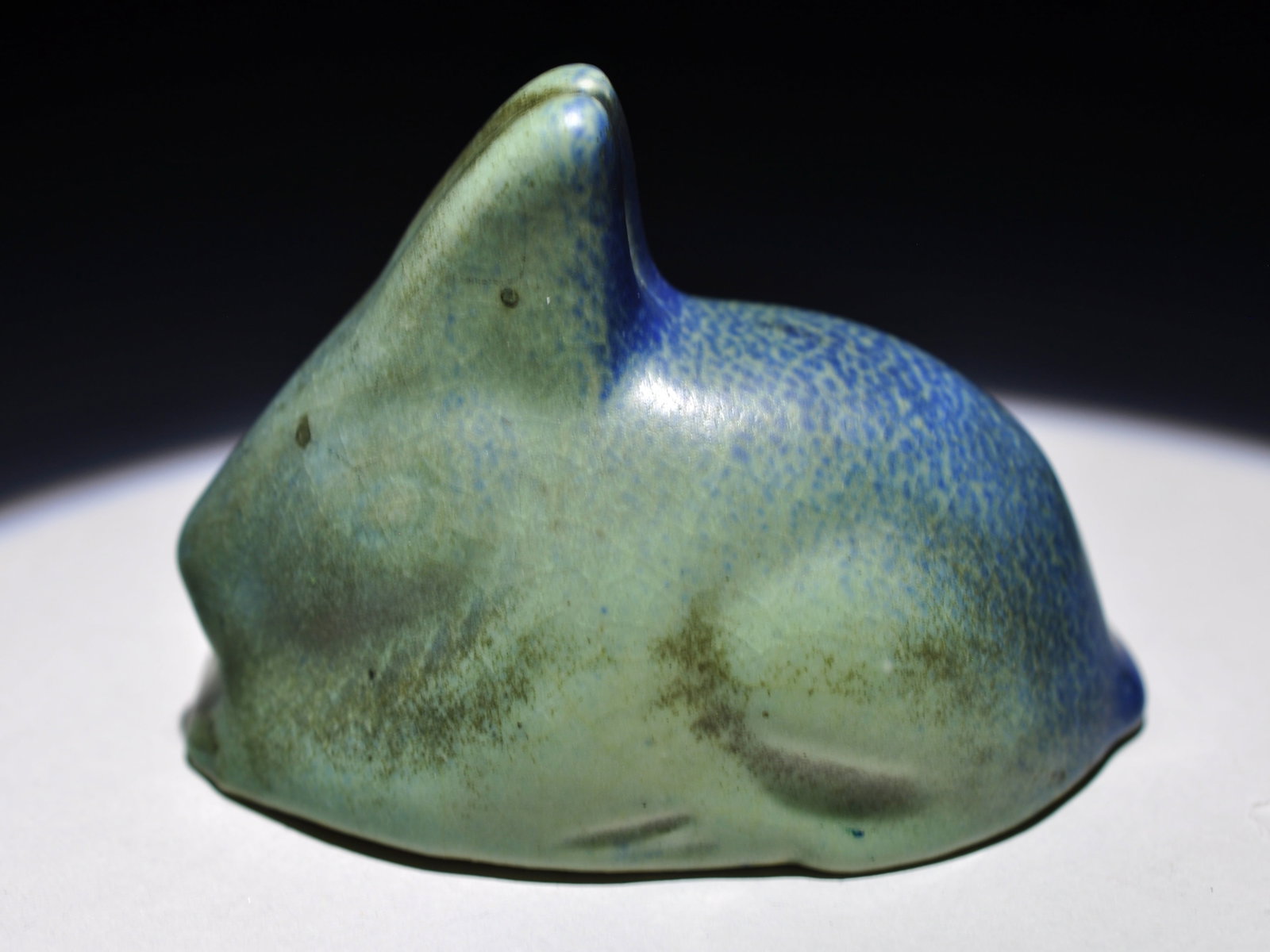 Van Briggle Ceramic Rabbit: Attributed Brand: Van Briggle Pottery Period