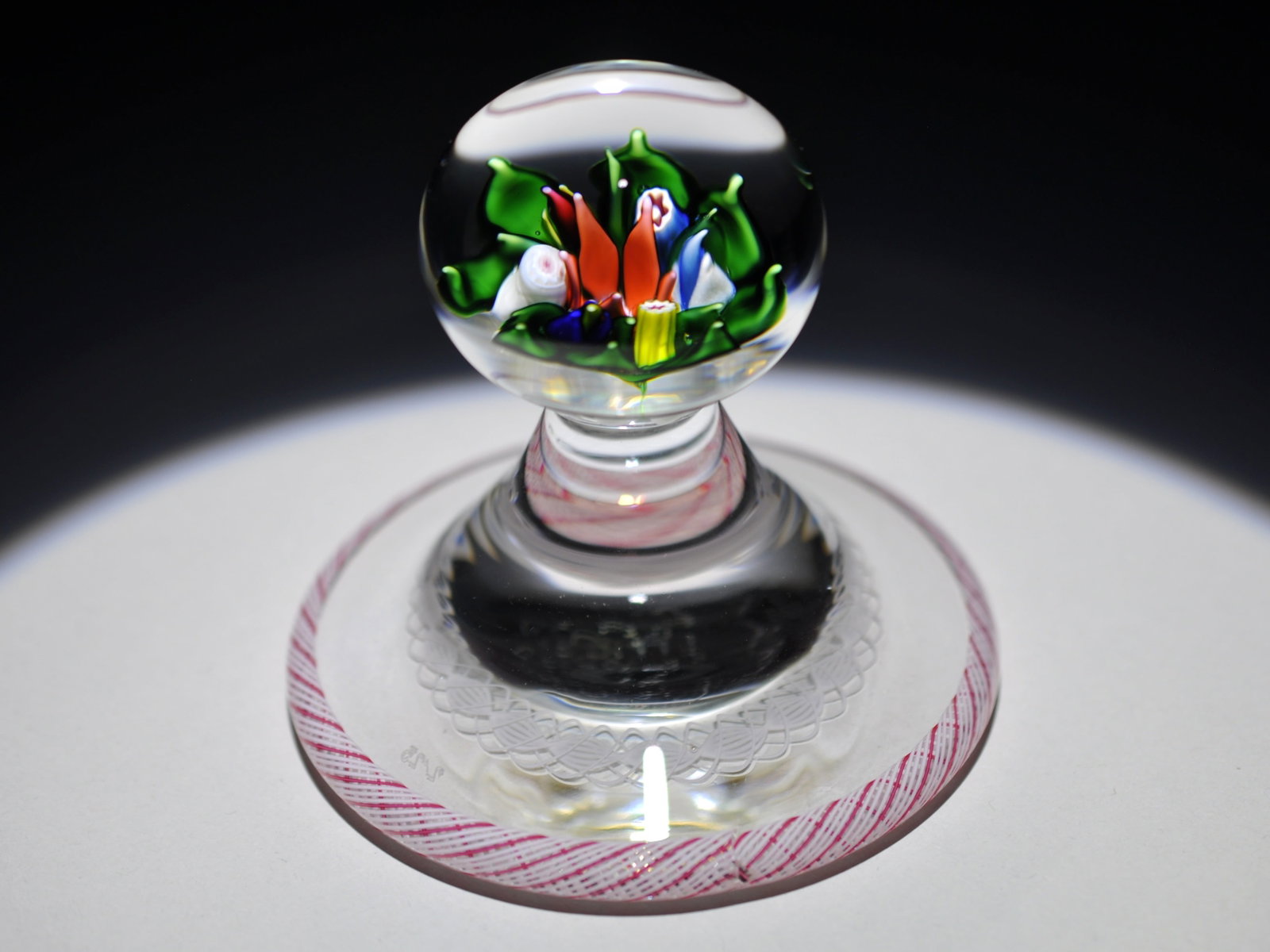 St. Louis 1994 Floral Lampwork Letter Seal: Attributed Brand: Cristal de France, St. Louis Period: </