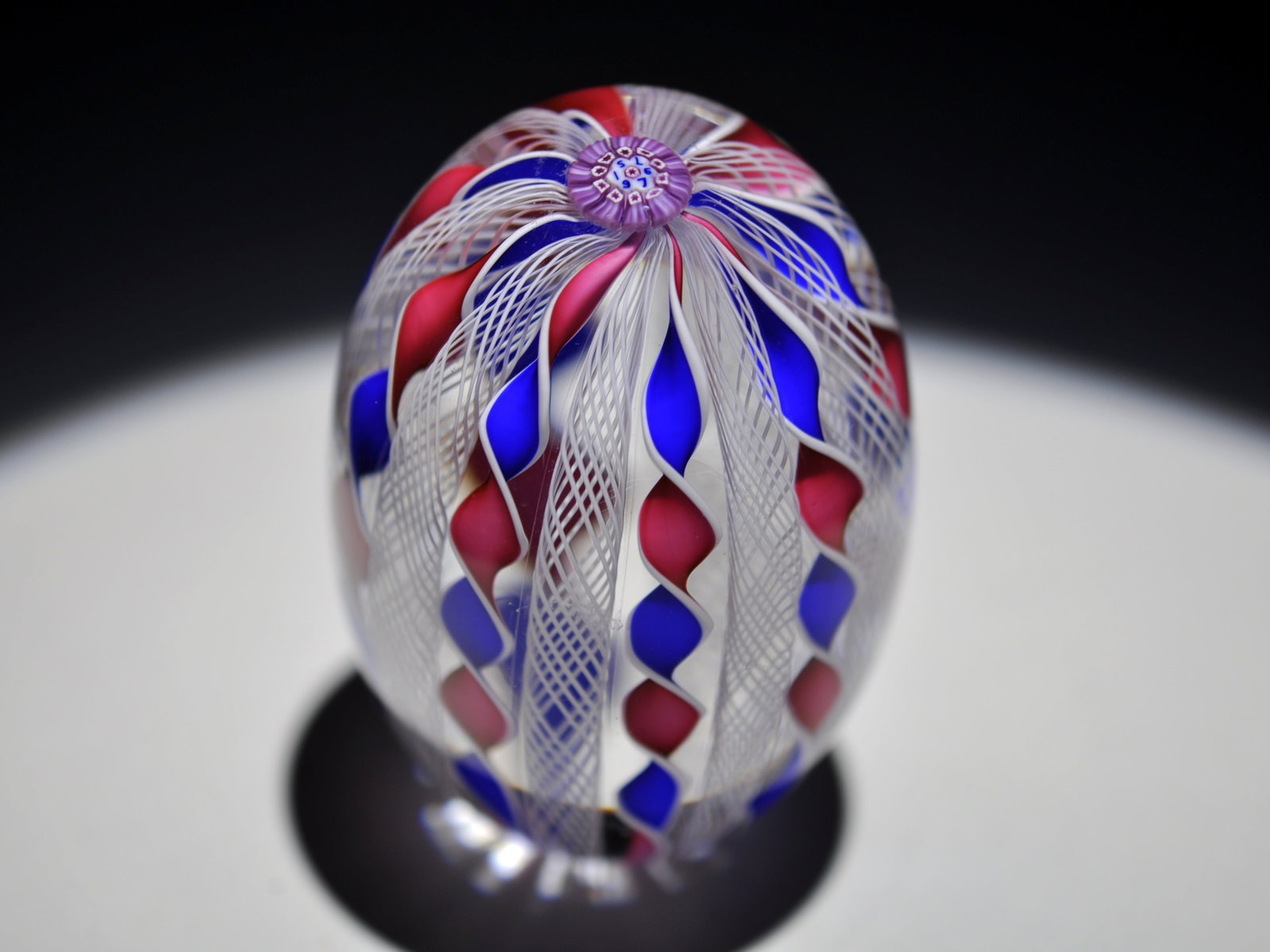 St. Louis 1976 Crown Paperweight: Attributed Brand: Cristal de France, St. Louis Period: