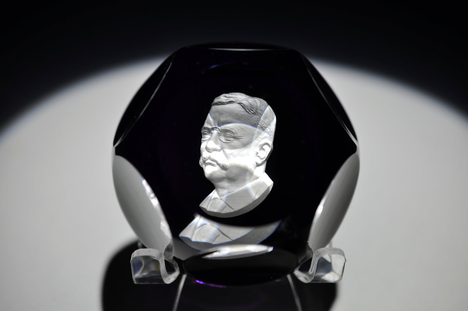 Baccarat 1966 Theodore Roosevelt Sulphide (1 of 8)