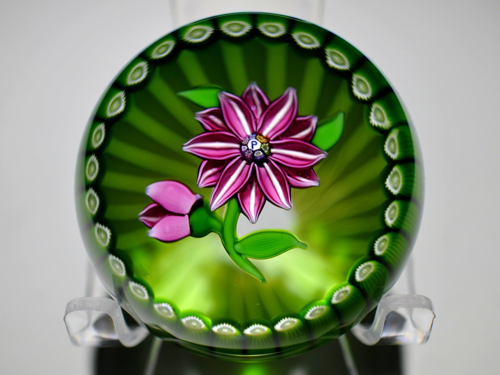 Perthshire 1978 Pink Clematis in Green Stave Basket: Attributed Brand: Perthshire, Crieff Scotland Period: </
