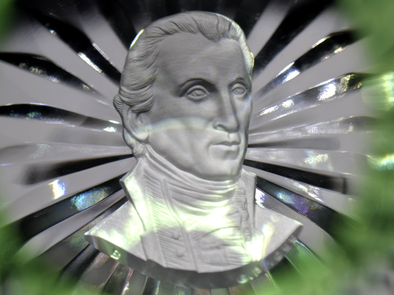 Baccarat James Monroe Cameo - 2
