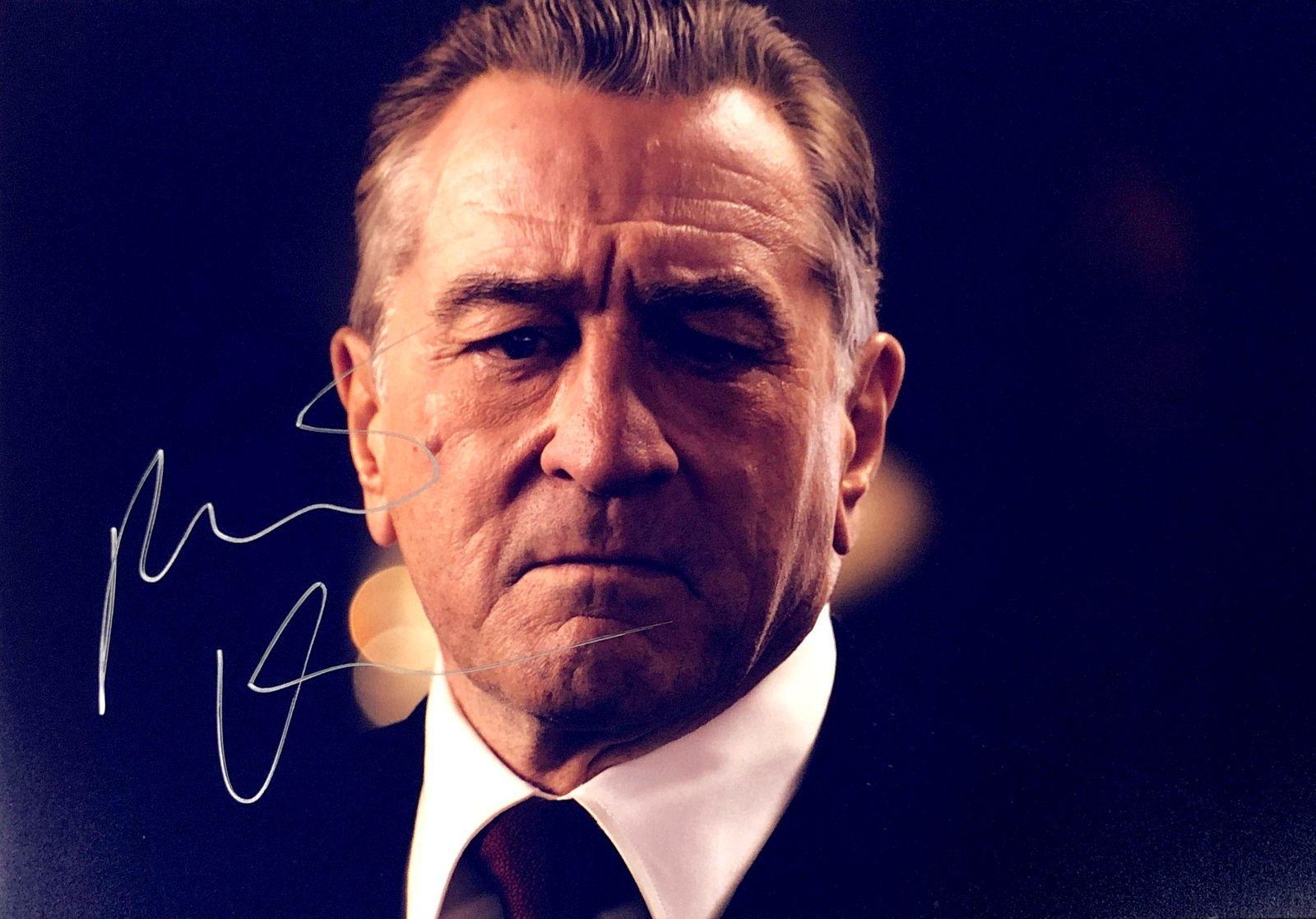 Robert De Niro Autograph Signed Irishman Photo: Category: Autograph Photo CollectiblesSize: Width 8 inches x Height 10 inchesAutograph Includes: Robert De NiroItem is in great condition with no damage, unframedIf image of documentation is not attac