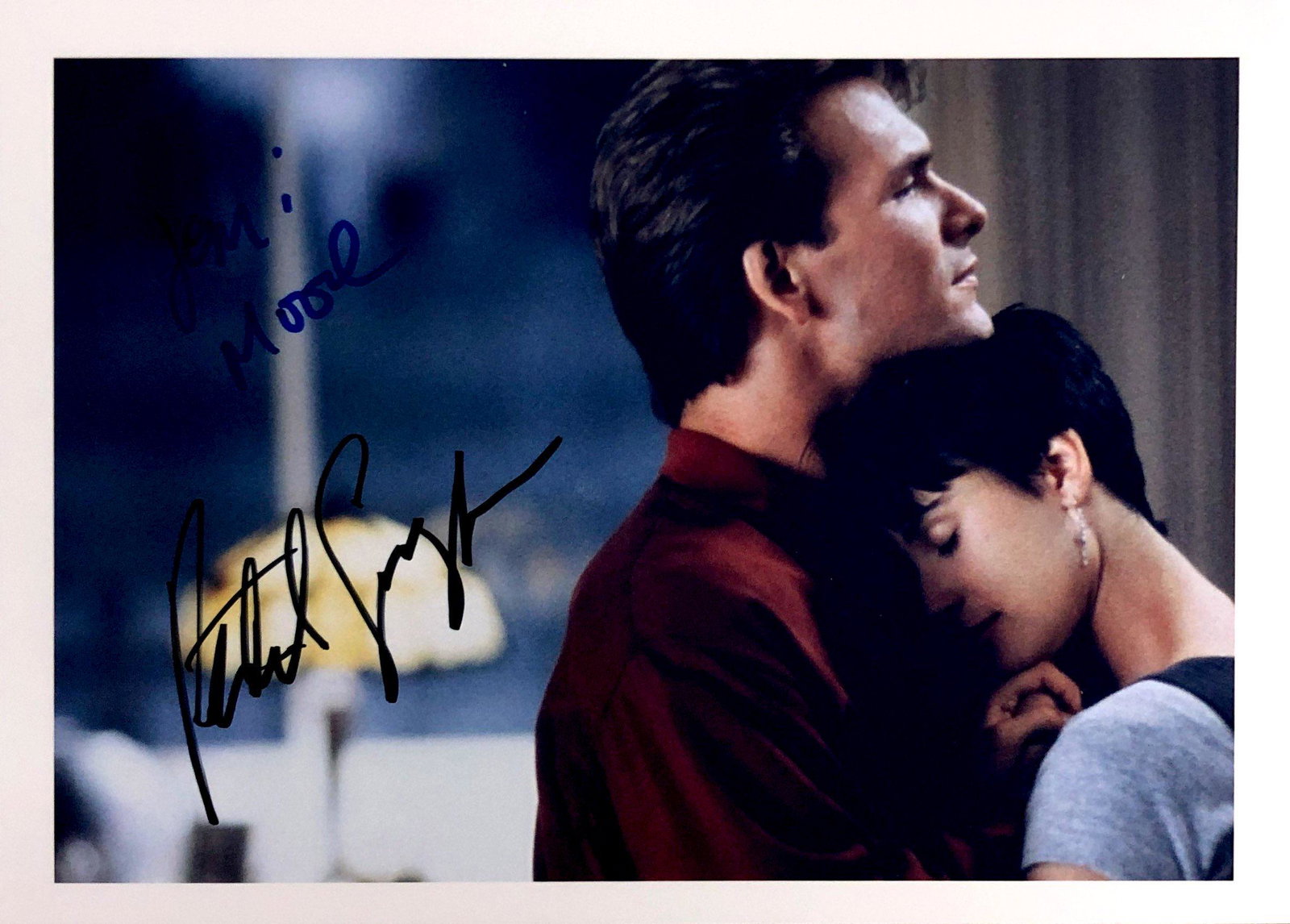 Patrick Swayza Demi Moore Autograph Signed Ghost Photo: Category: Autograph Photo CollectiblesSize: Width 8 inches x Height 5 inchesAutograph Includes: Patrick Swayze, Demi MooreItem is in great condition with no damage, unframedIf image of documentation i