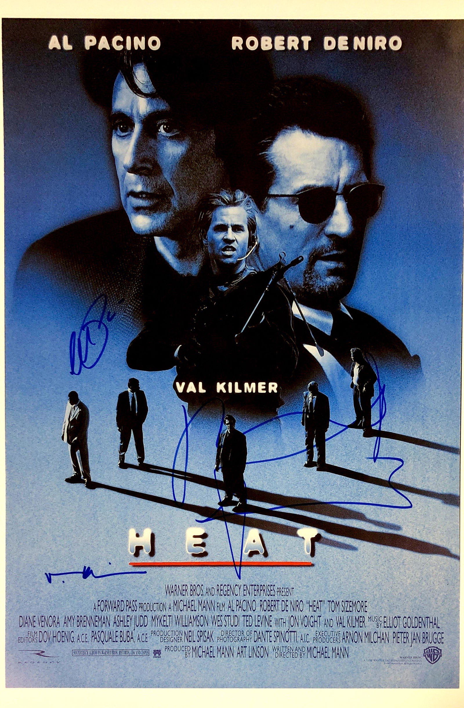 Al Pacino Robert De Niro Signed Autograph Heat Poster: Category: Autograph CollectiblesSize: Width 16 inches x Height 11 inchesAutograph Includes: Al Pacino, Robert De Niro, Val KilmerItem is in great condition with no damage, unframedIf image of document