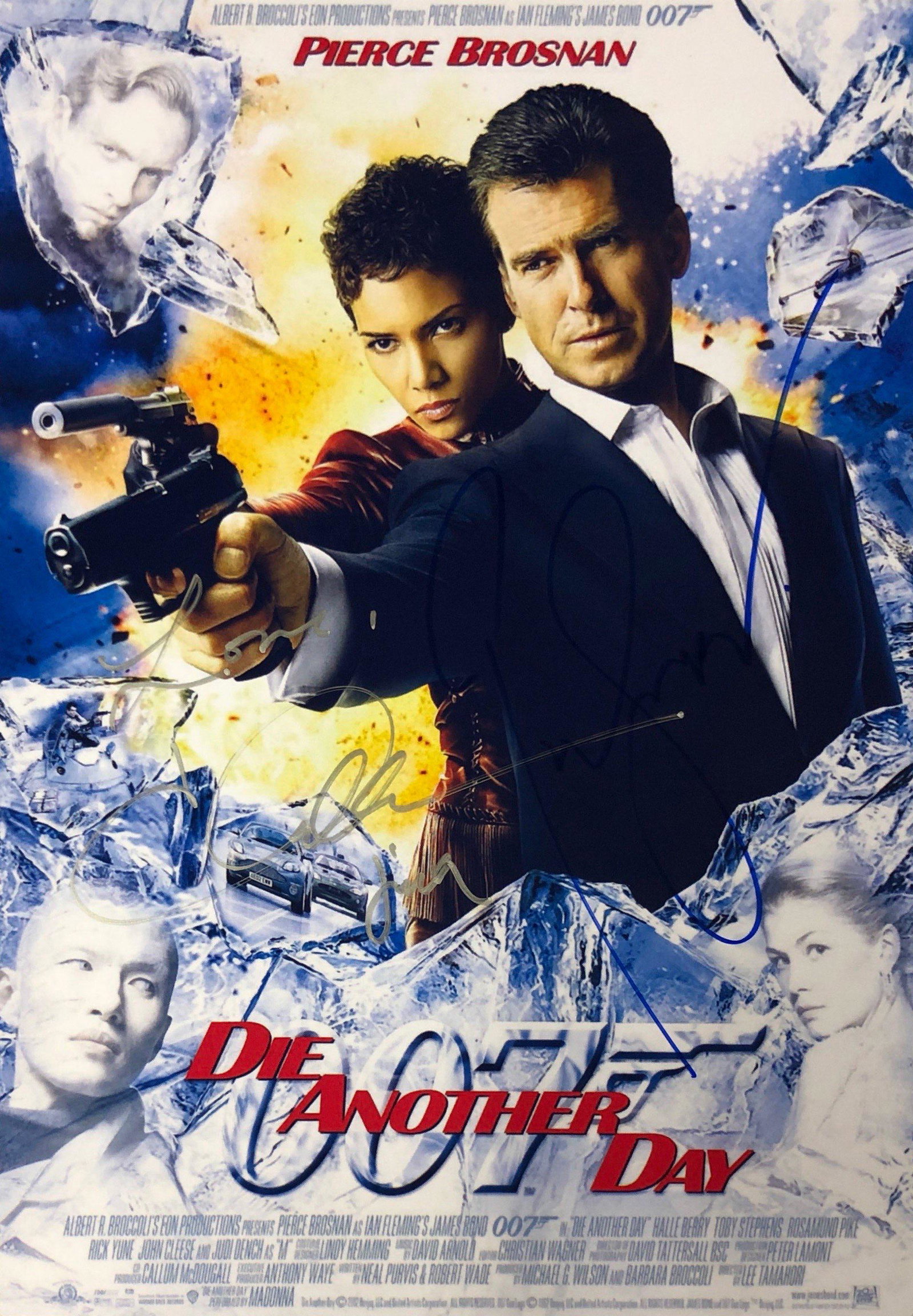 Pierce Brosnan Autograph Signed James Bond 007 Photo: Category: Autograph CollectiblesSize: Width 8 inches x Height 10 inchesAutograph Includes: Pierce Brosnan, Halle BerryItem is in great condition with no damage, unframedIf image of documentation is at