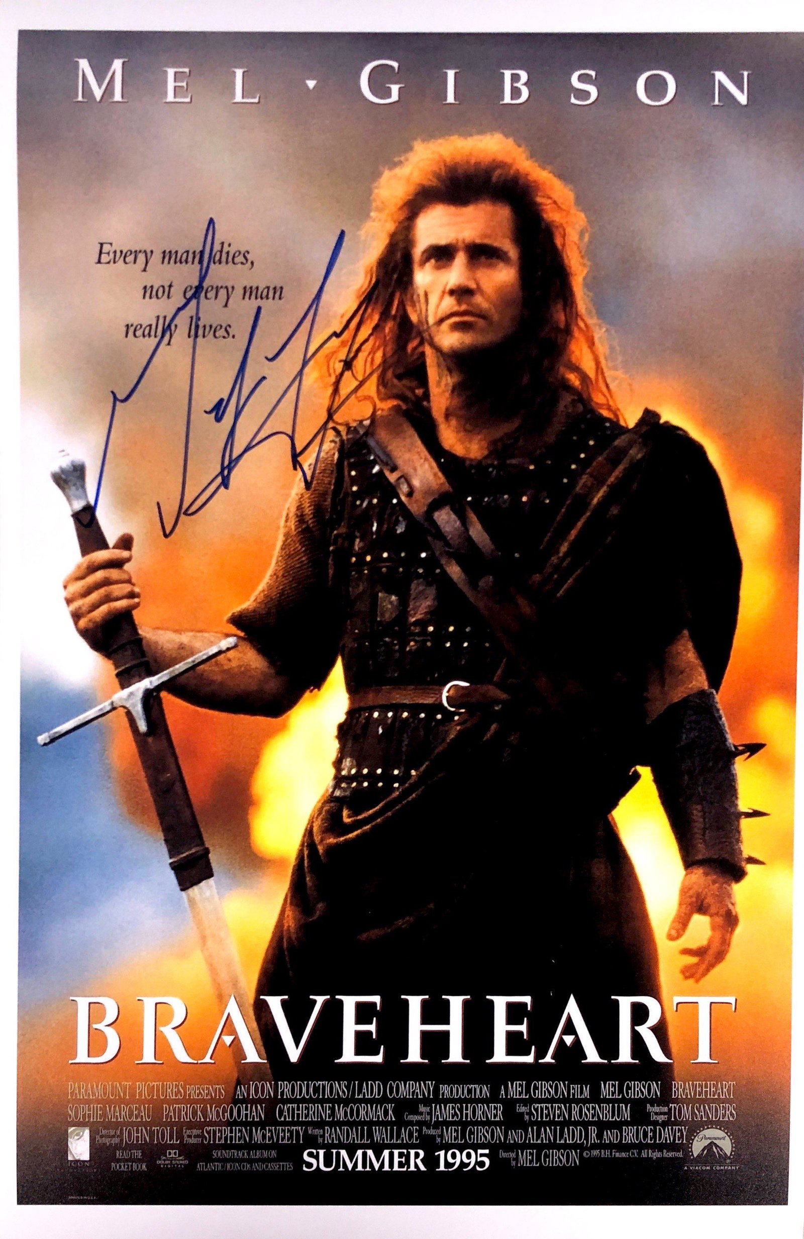 Mel Gibson Autograph Signed Breaveheart Poster: Category: Autograph CollectiblesSize: Width 16 inches x Height 11 inchesAutograph Includes: Mel GibsonItem is in great condition with no damage, unframedIf image of documentation is attached in the li