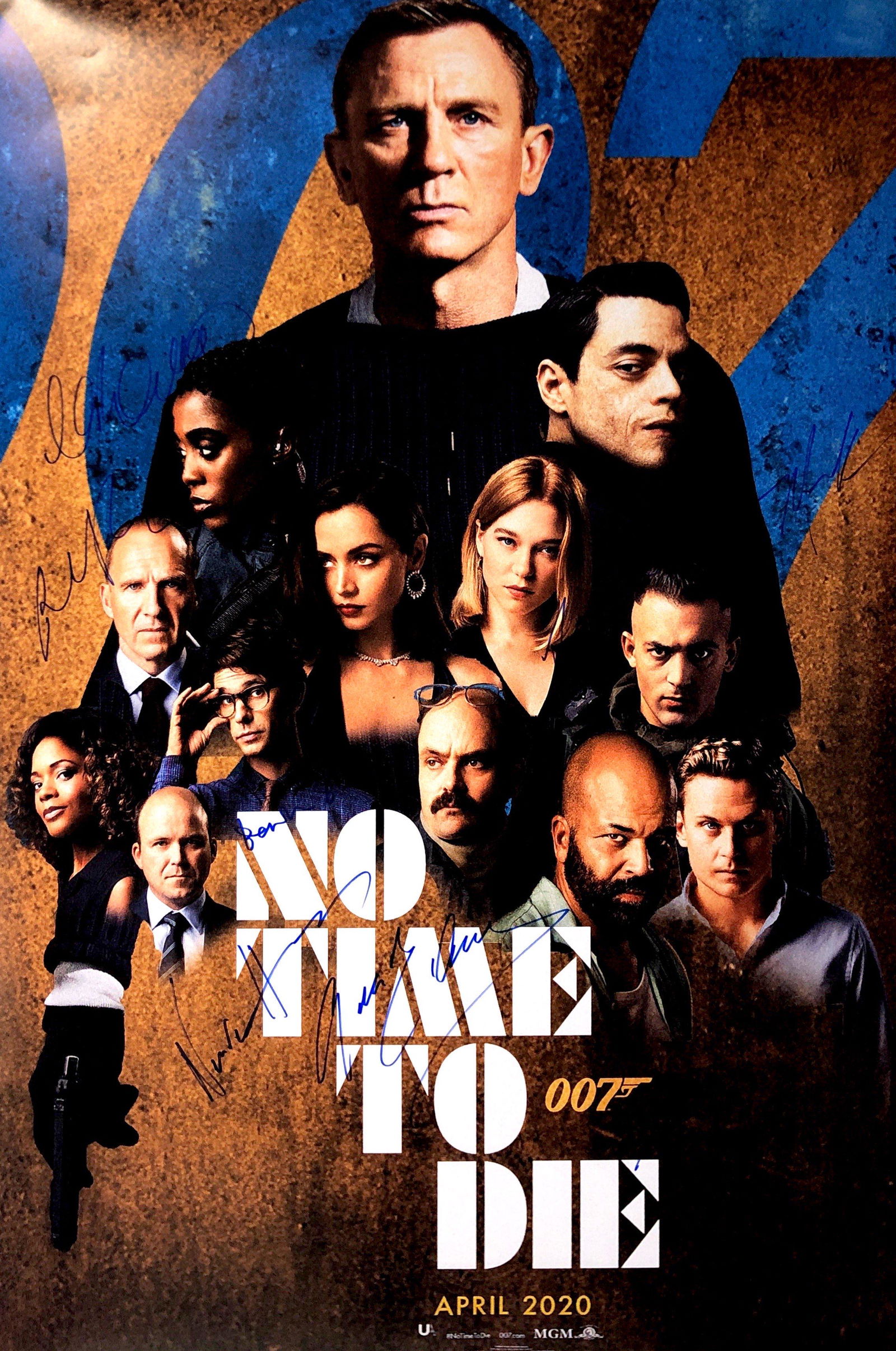 Daniel Craig Autograph Signed No Time To Die Poster: Category: Autograph CollectiblesSize: Width 24 inches x Height 36 inchesAutograph Includes: Daniel Craig, Ana de Armas, Lea Seydoux, Ralph Fiennes, Rami Malek, Christoph Waltz, Naomie Harris, Ben Whis
