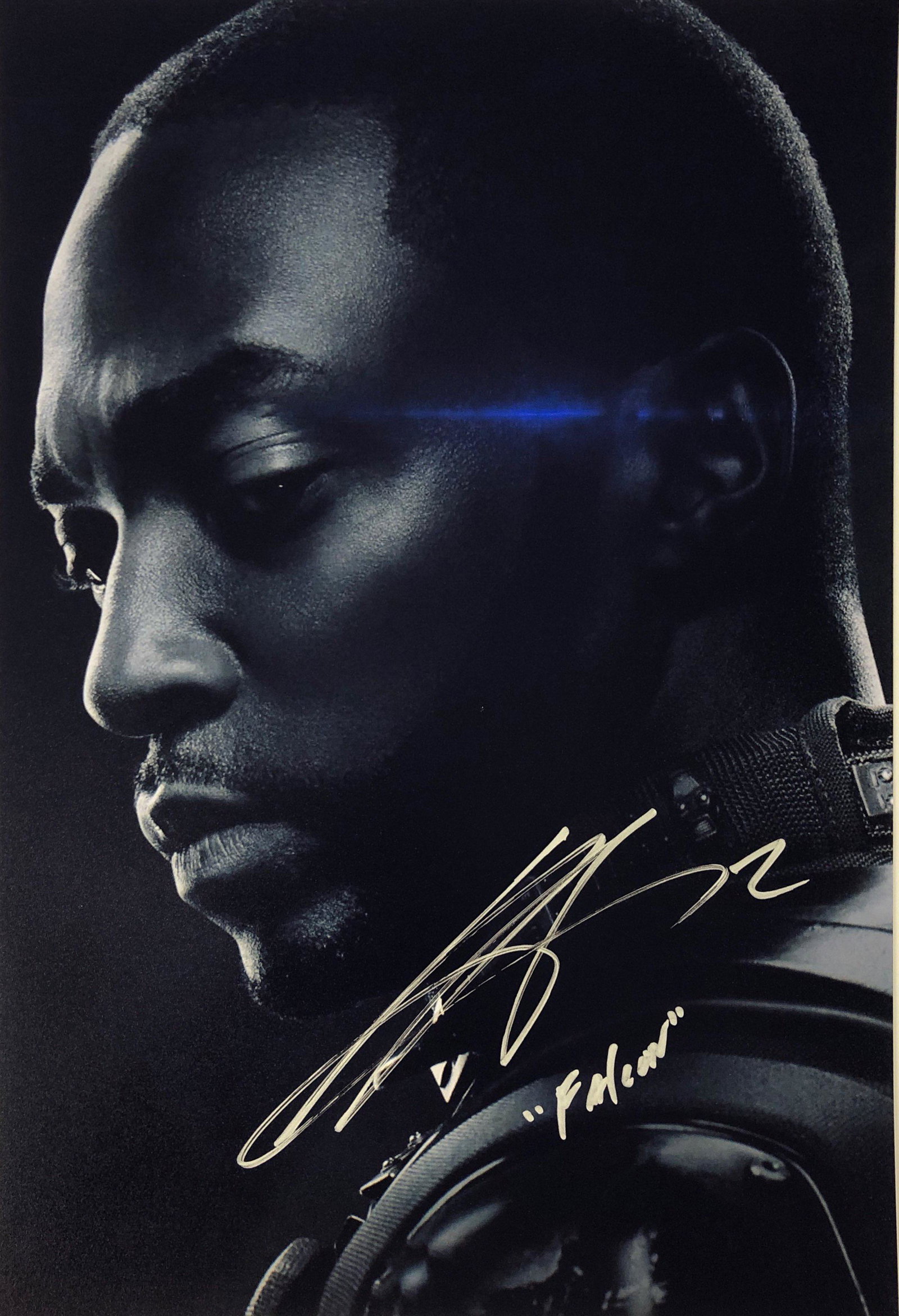 Avneger Endgame Photo Anthony Mackie Autographed Signed: Category: Autograph Photo CollectiblesItem is in great condition with no damage, unframed If image of documentation is not attached in the listing, the lot is sold without documents. Please review our