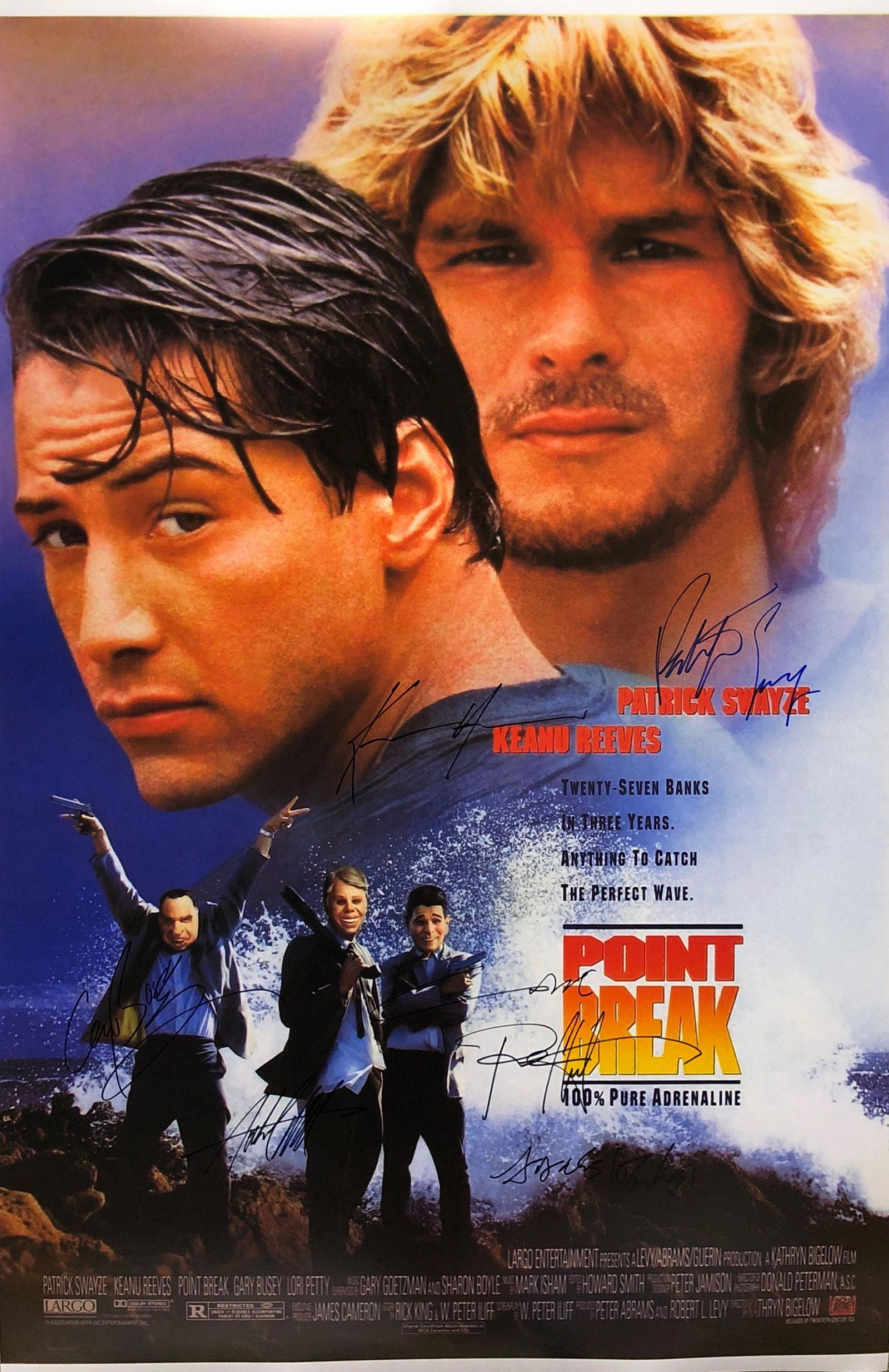 Signed Point Break Keanu Reeves Poster: Category: Autograph CollectiblesItem is in great condition with no damage, unframed If image of documentation is not attached in the listing, the lot is sold without documents. Please review our Terms