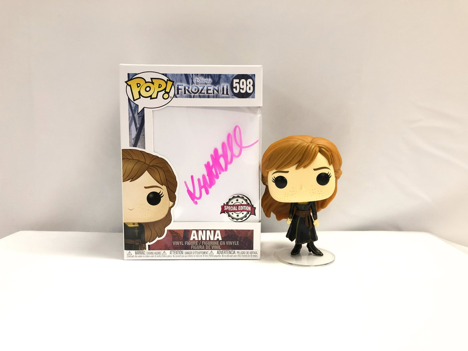 Frozen 2 Anna Kristen Bell SIGNED Funko Pop: Autographed by:Kristen BellCategory: Autograph CollectiblesItem is in great condition with no damage, unframed If image of documentation is not attached in the listing, the lot is sold without documen